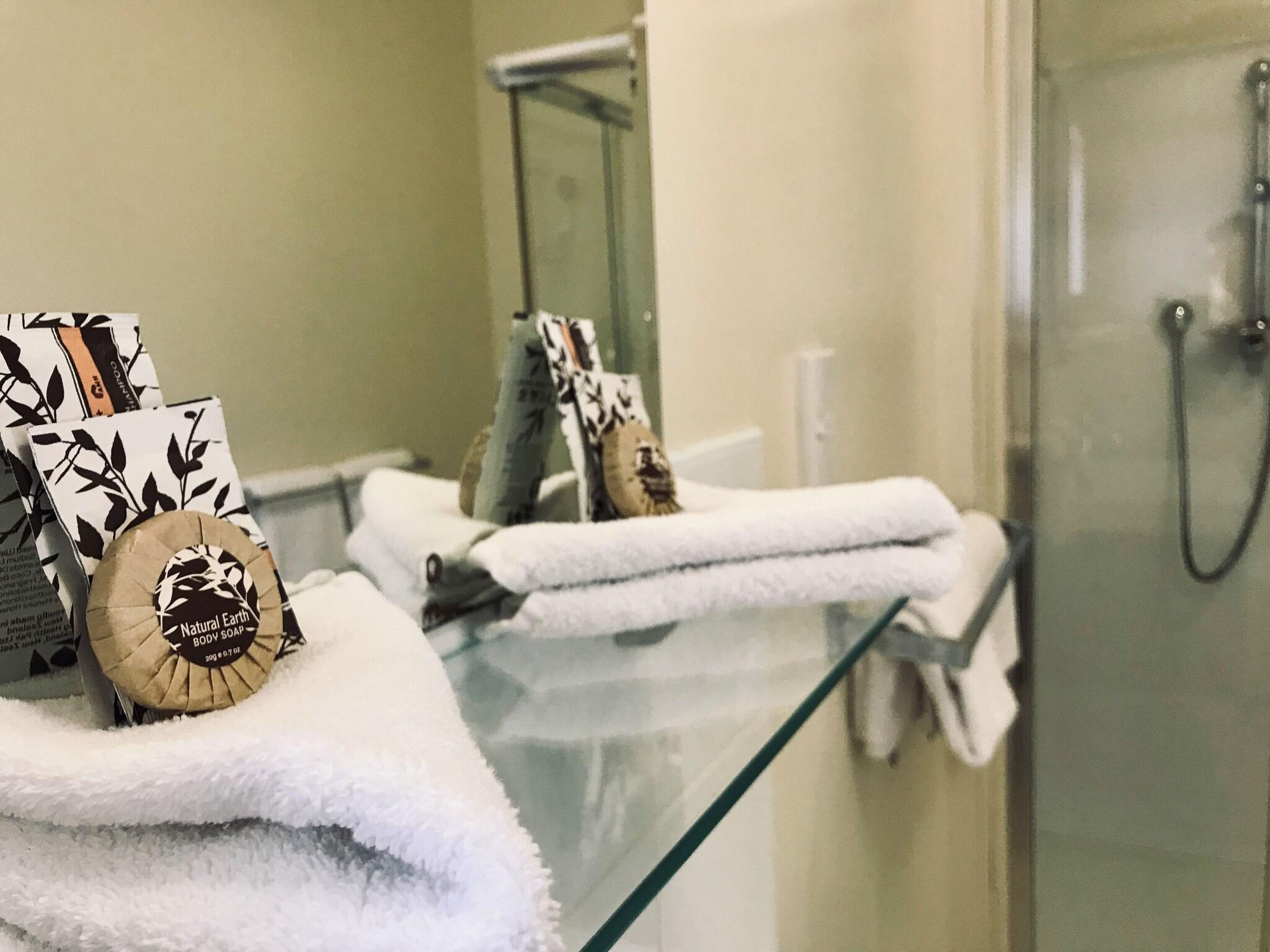 Studio King Size Bed