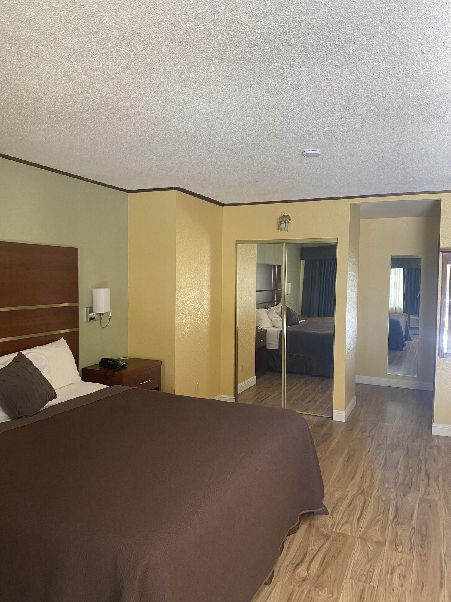 Double King Size Bed