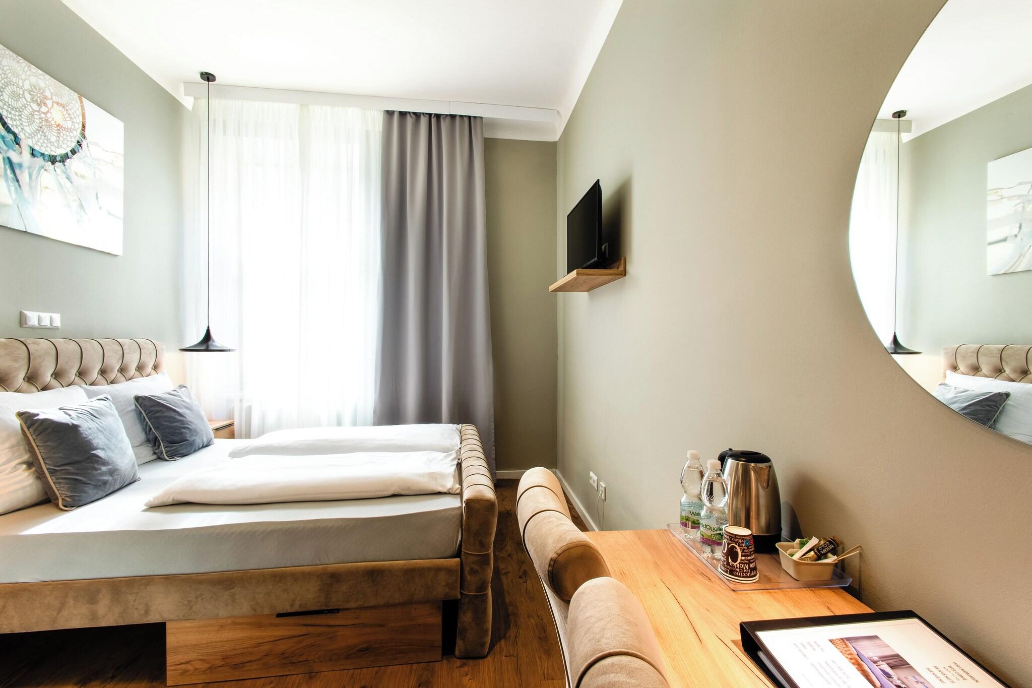 Double Queen Size Bed