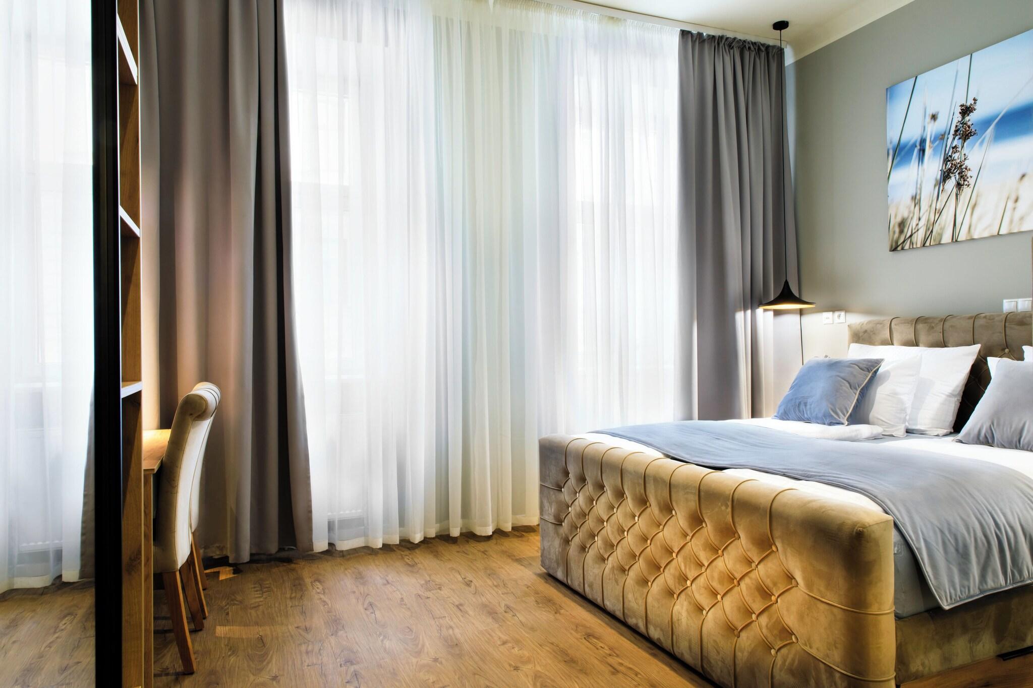 Double Superior King Bed