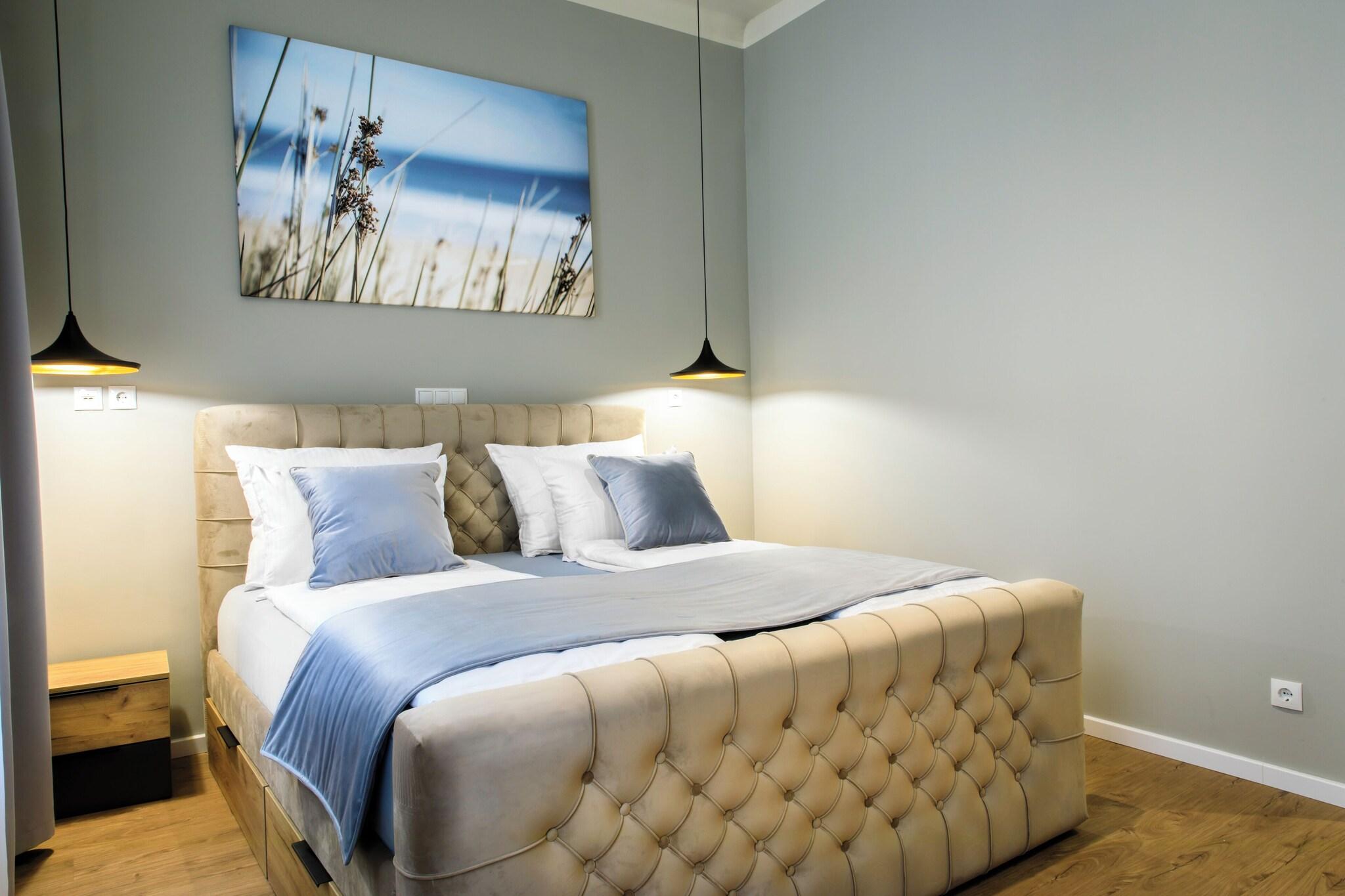 Double Superior King Bed