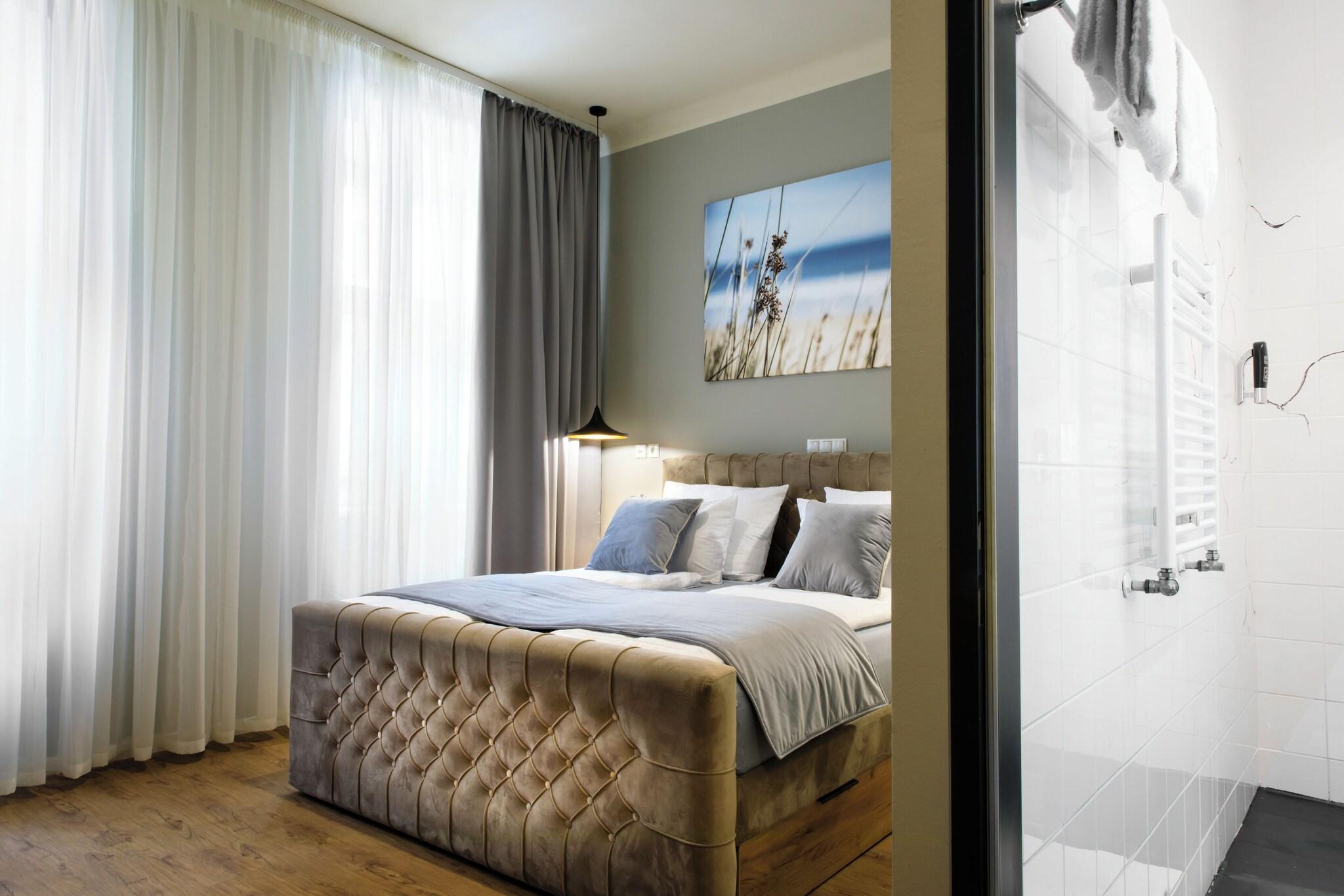 Double Superior King Bed