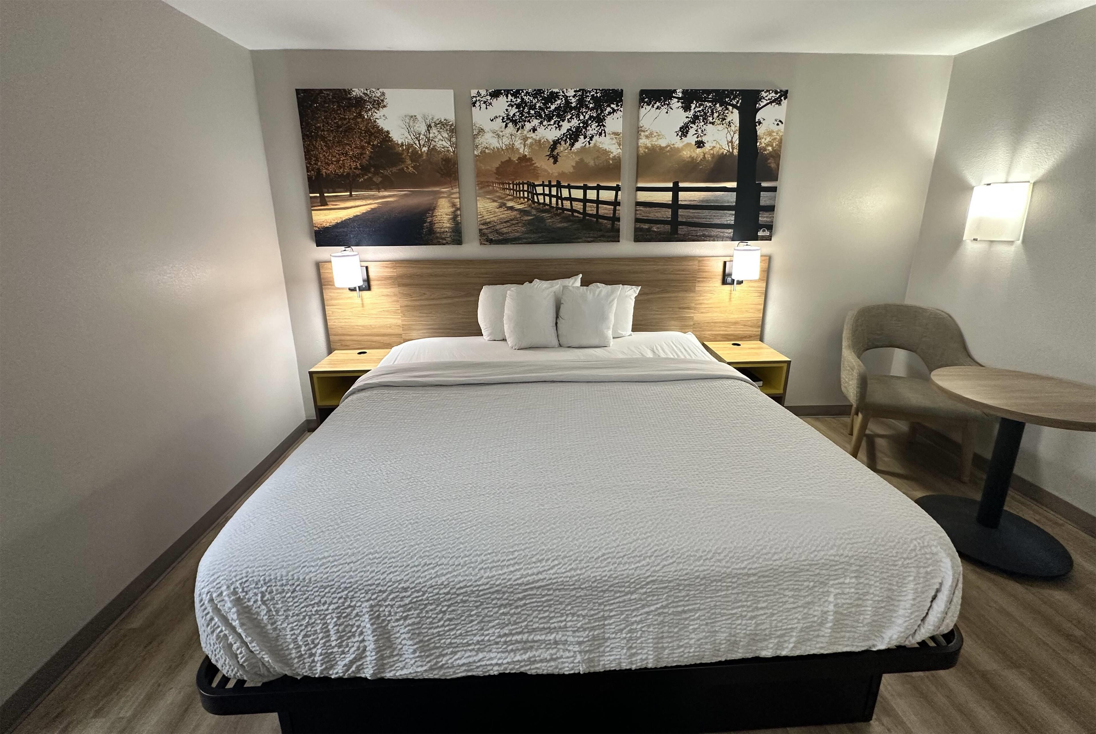 Double King Bed Non Smoking