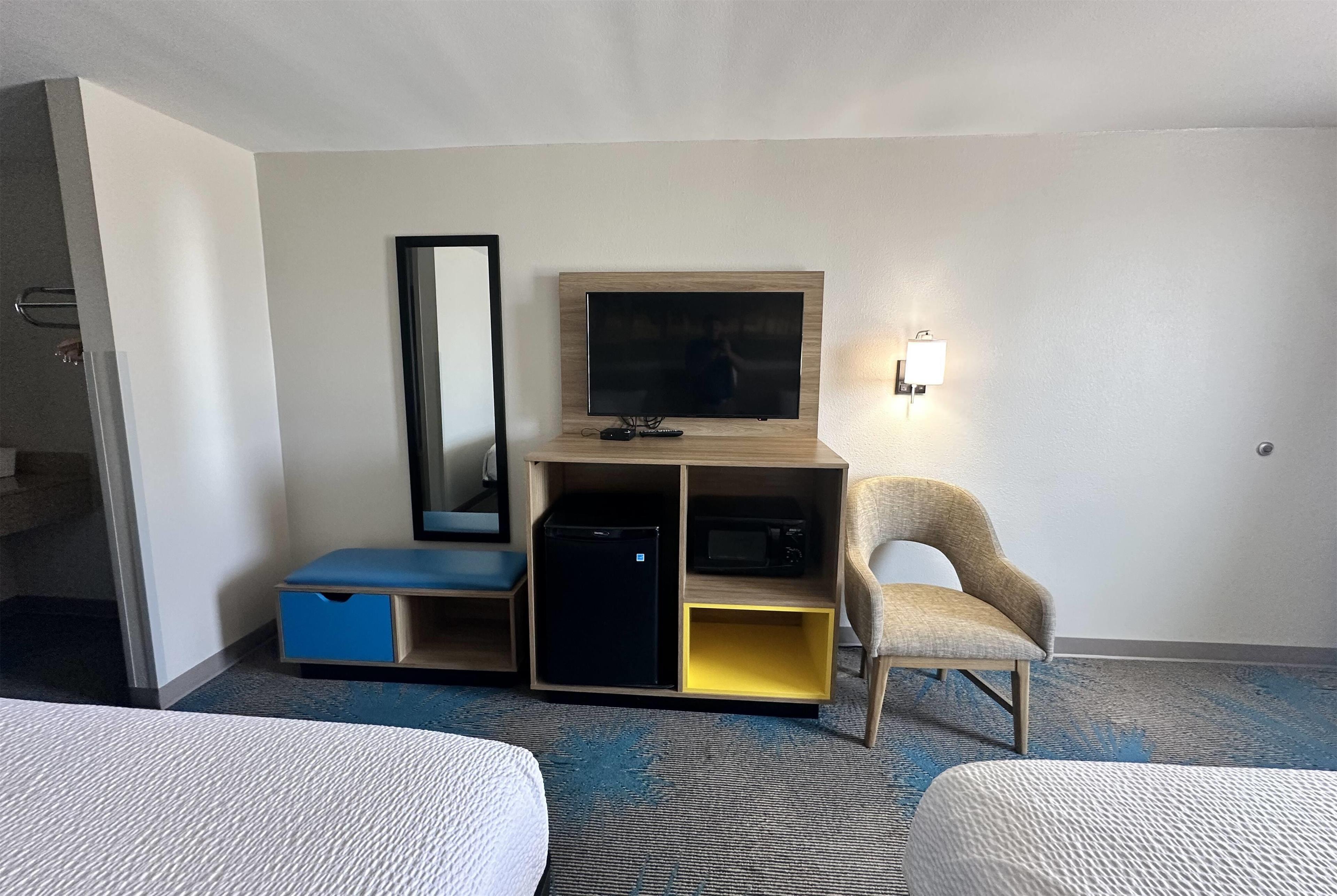 Quadruple Two Double Beds