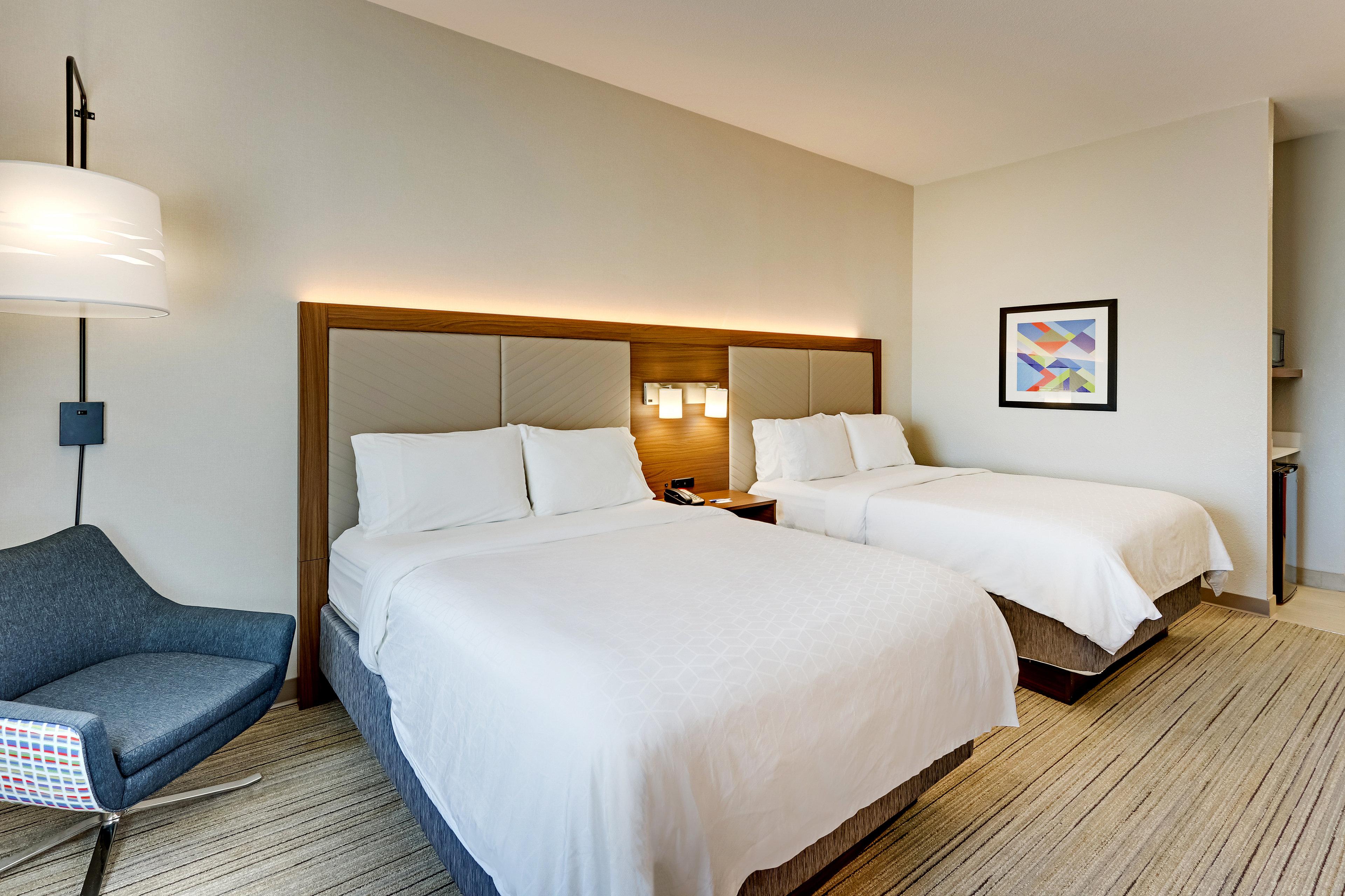 Double Two Queen Beds