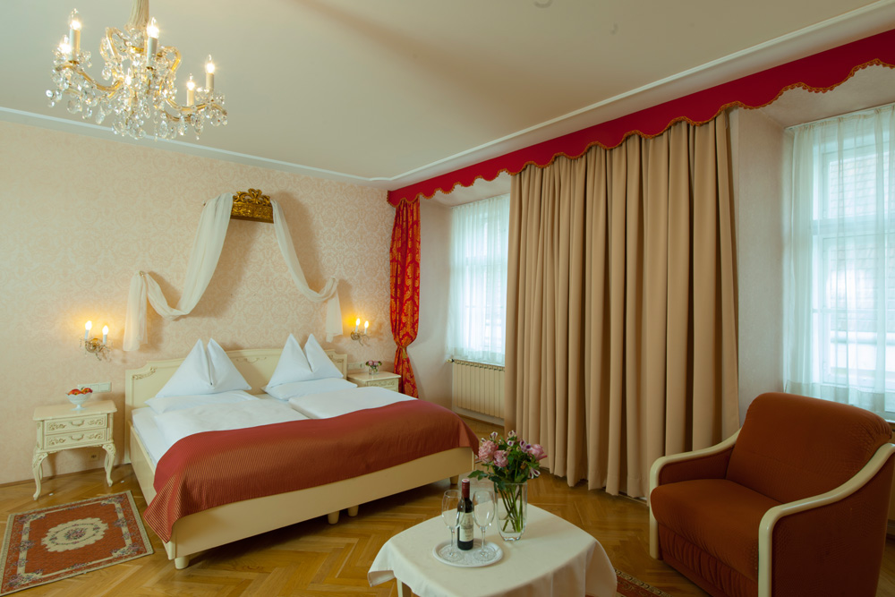 Family Room Standard