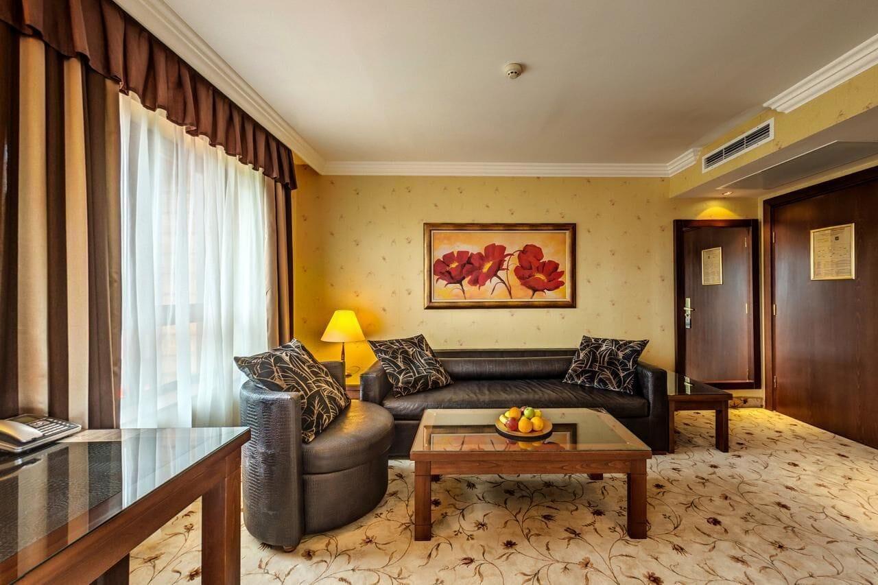 Junior Suite King Size Bed