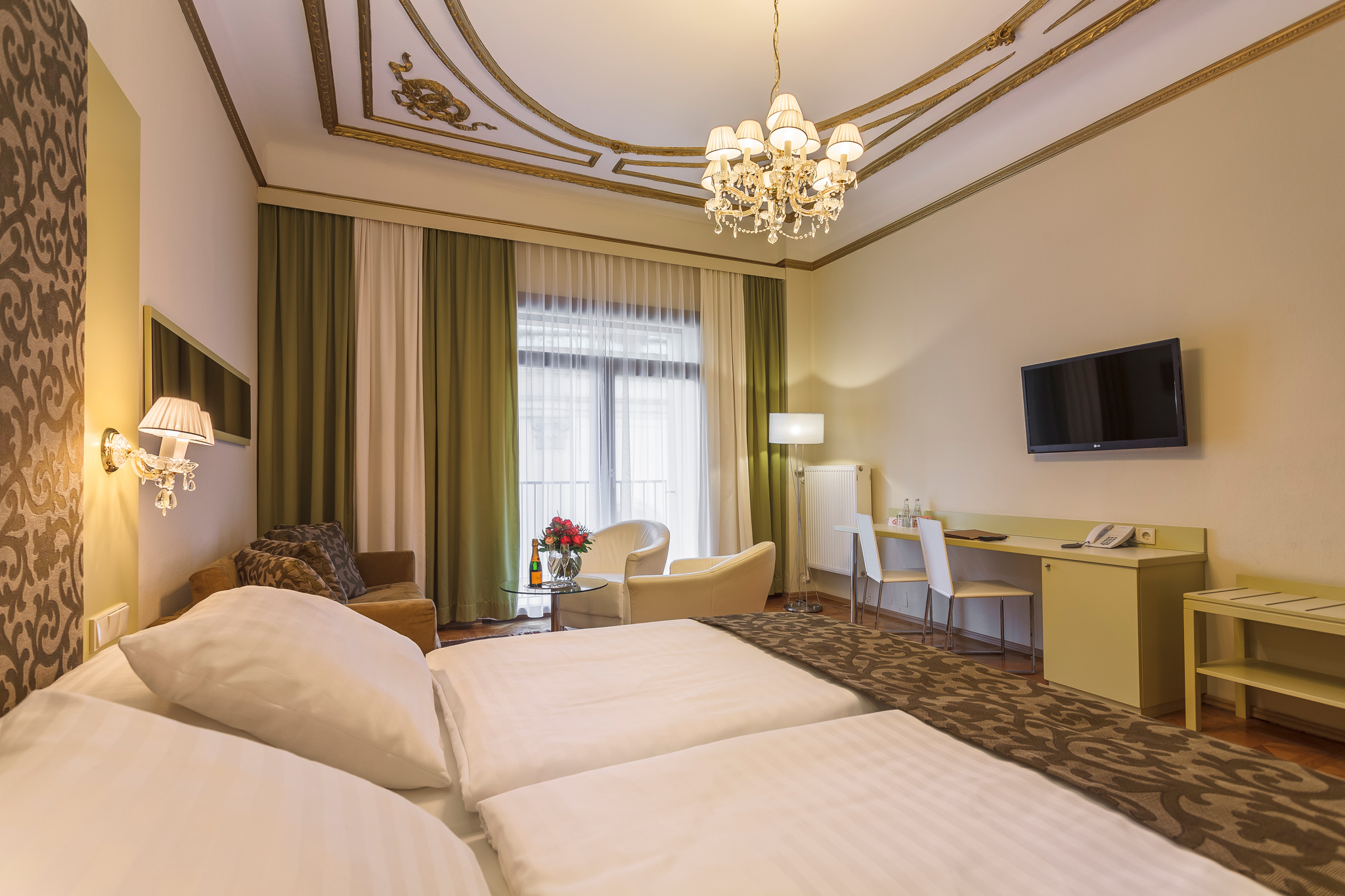 Double or Twin Superior