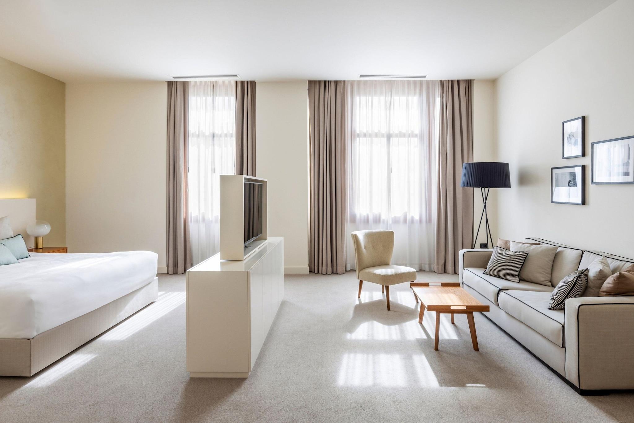 Double Premium King Bed