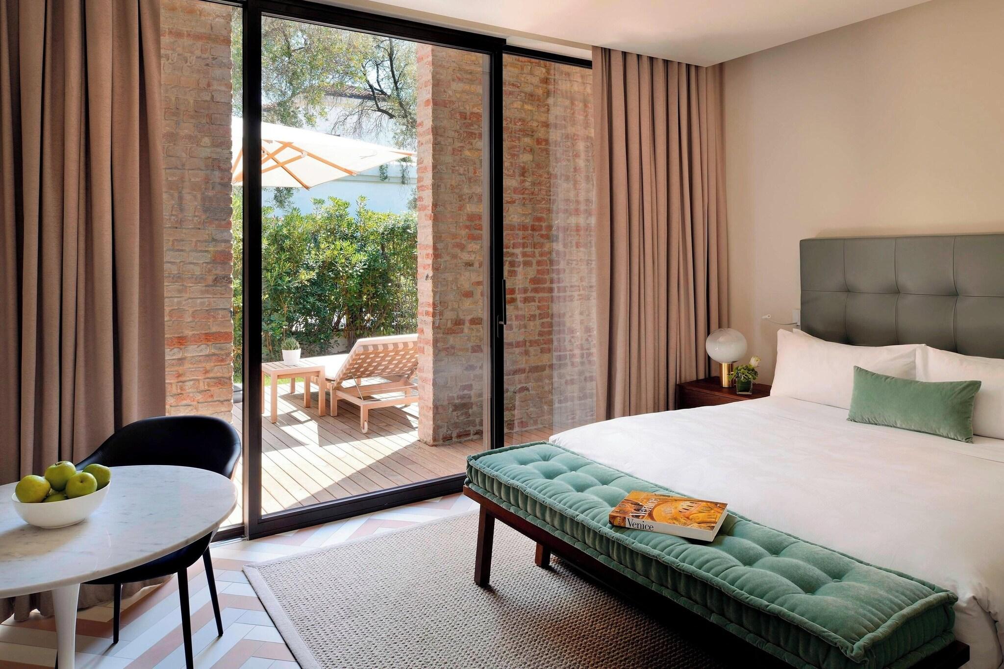 Double Deluxe with Terrace