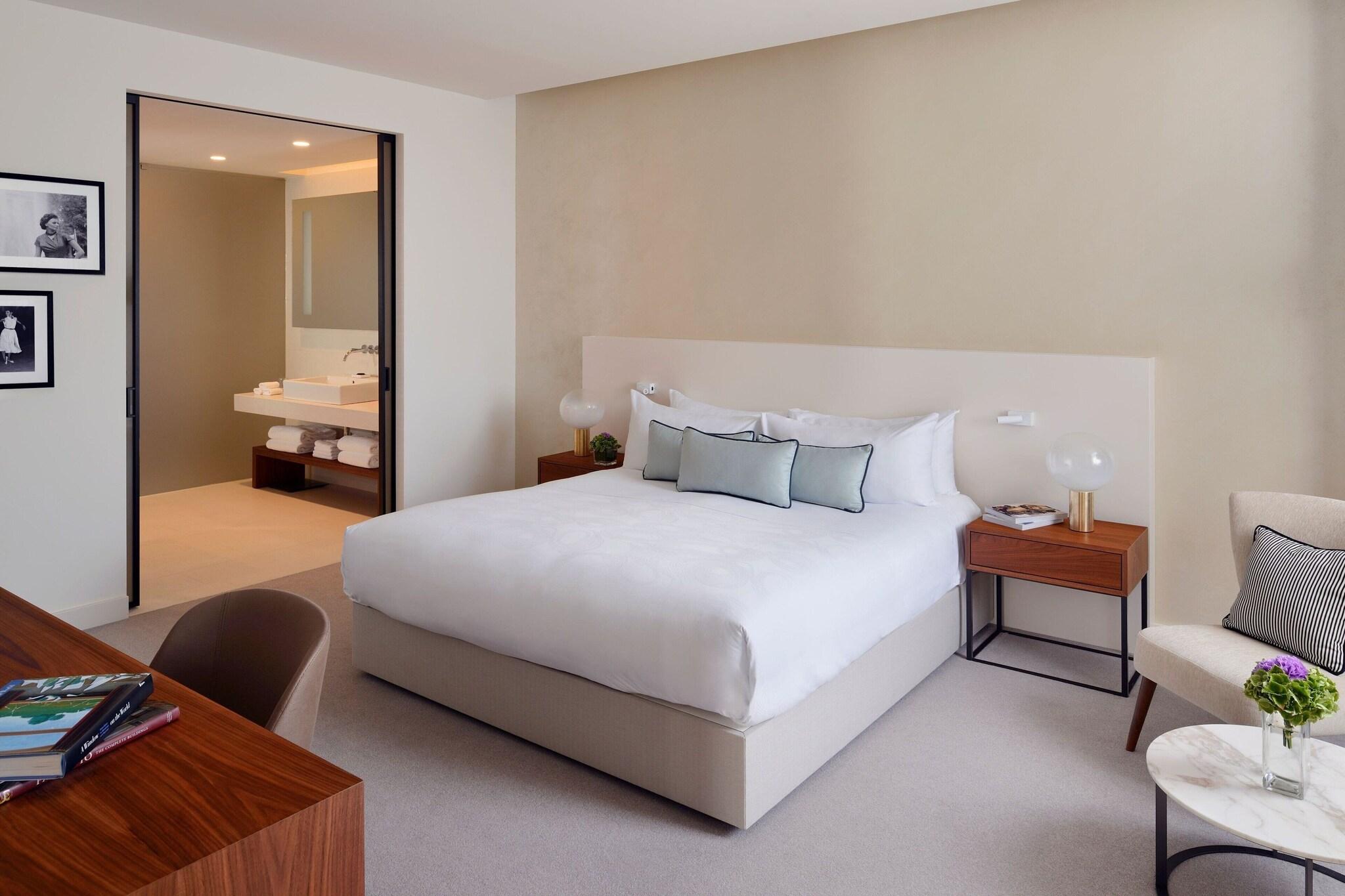 Suite Premium King Bed