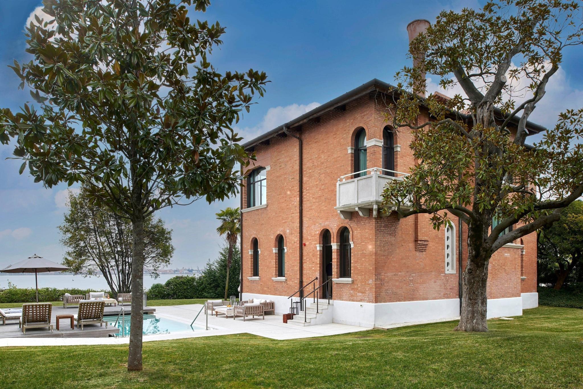 Villa Two Bedrooms with Private Pool