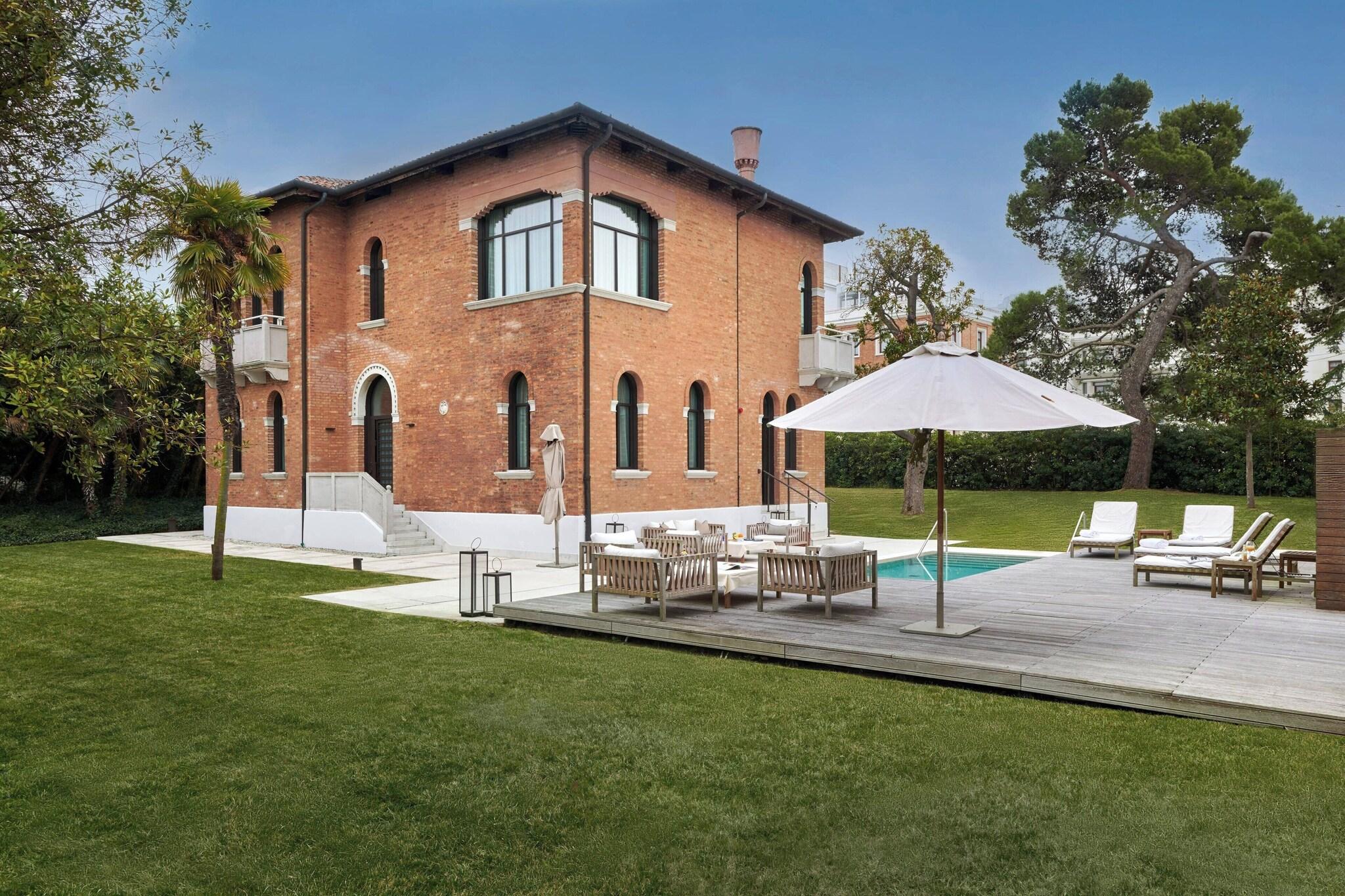 Villa Two Bedrooms with Private Pool