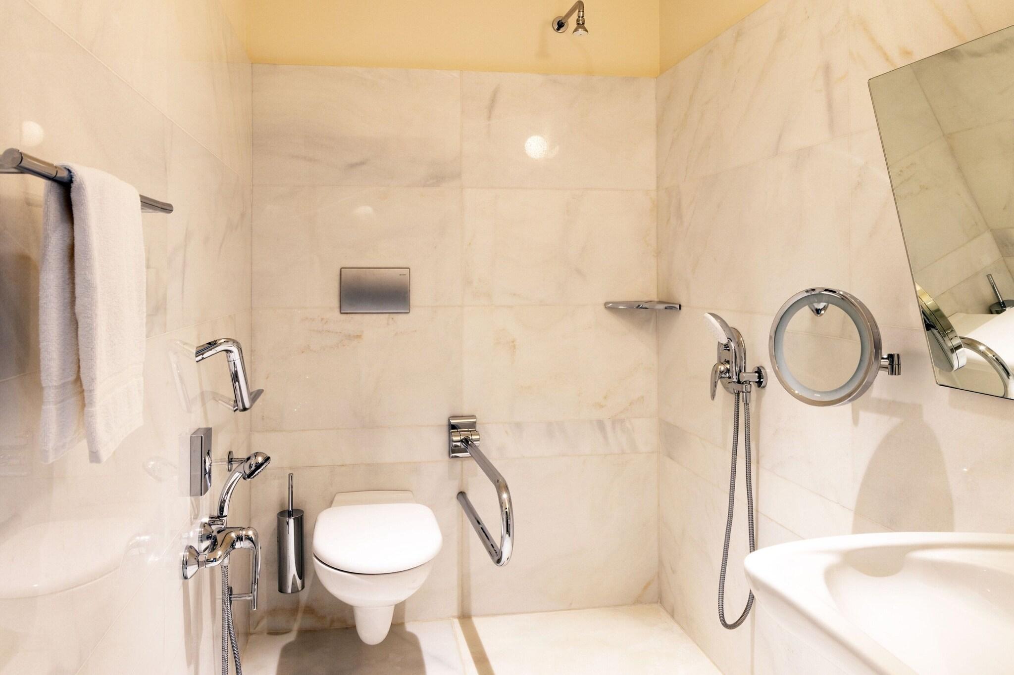 Suite King Bed One Bedroom 