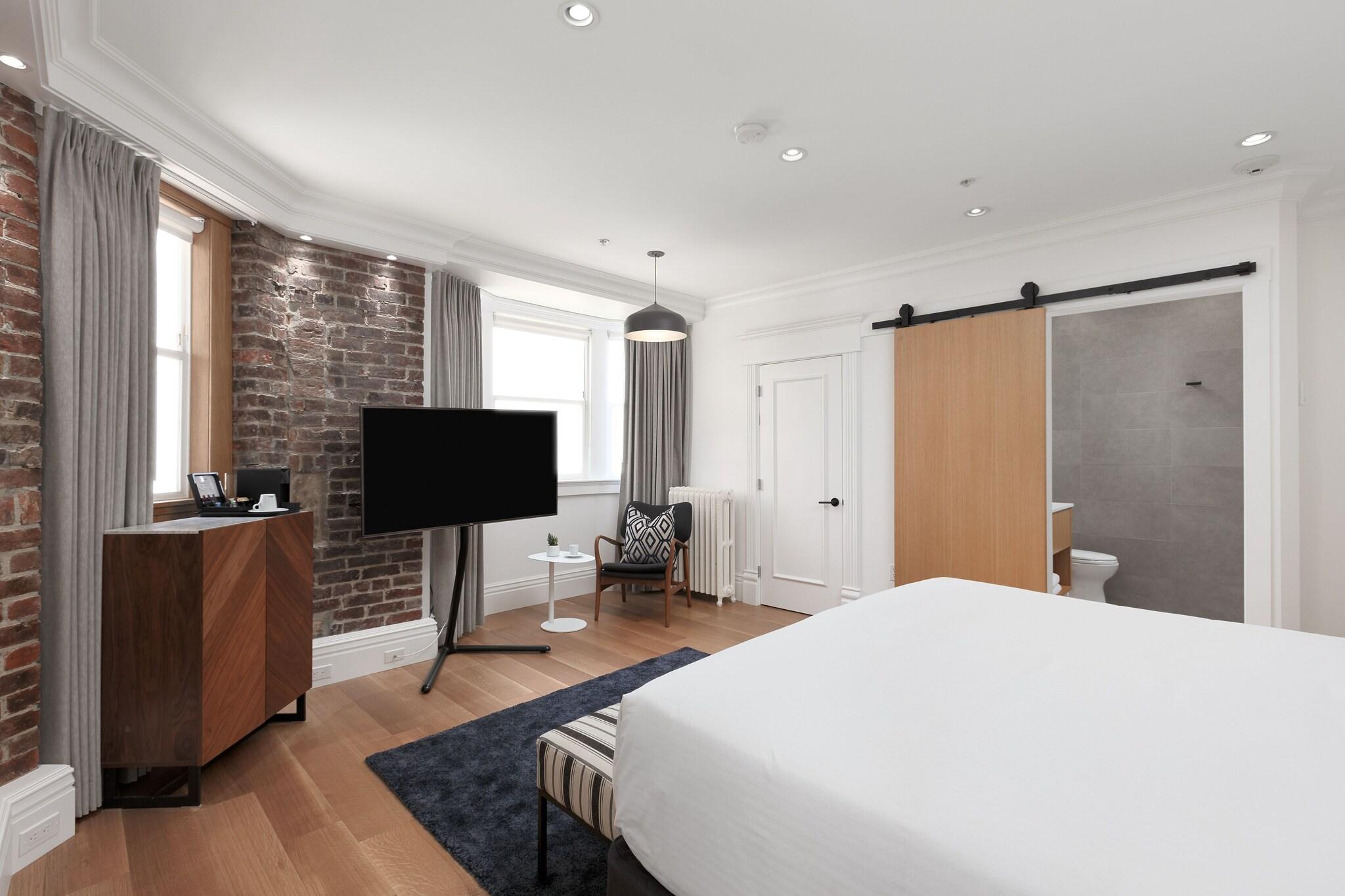 Double King Size Bed