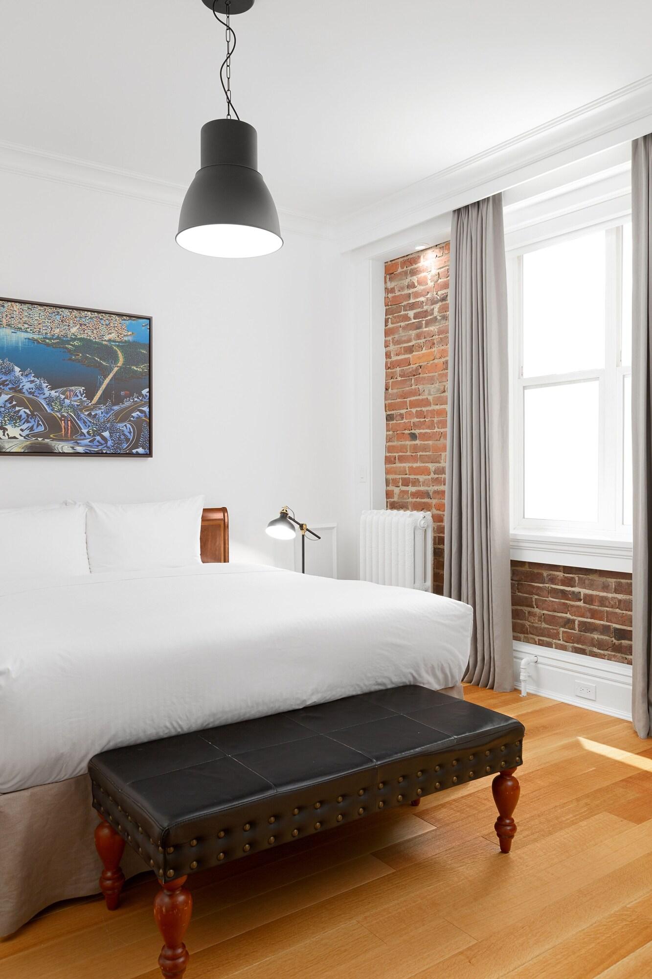 Double King Size Bed