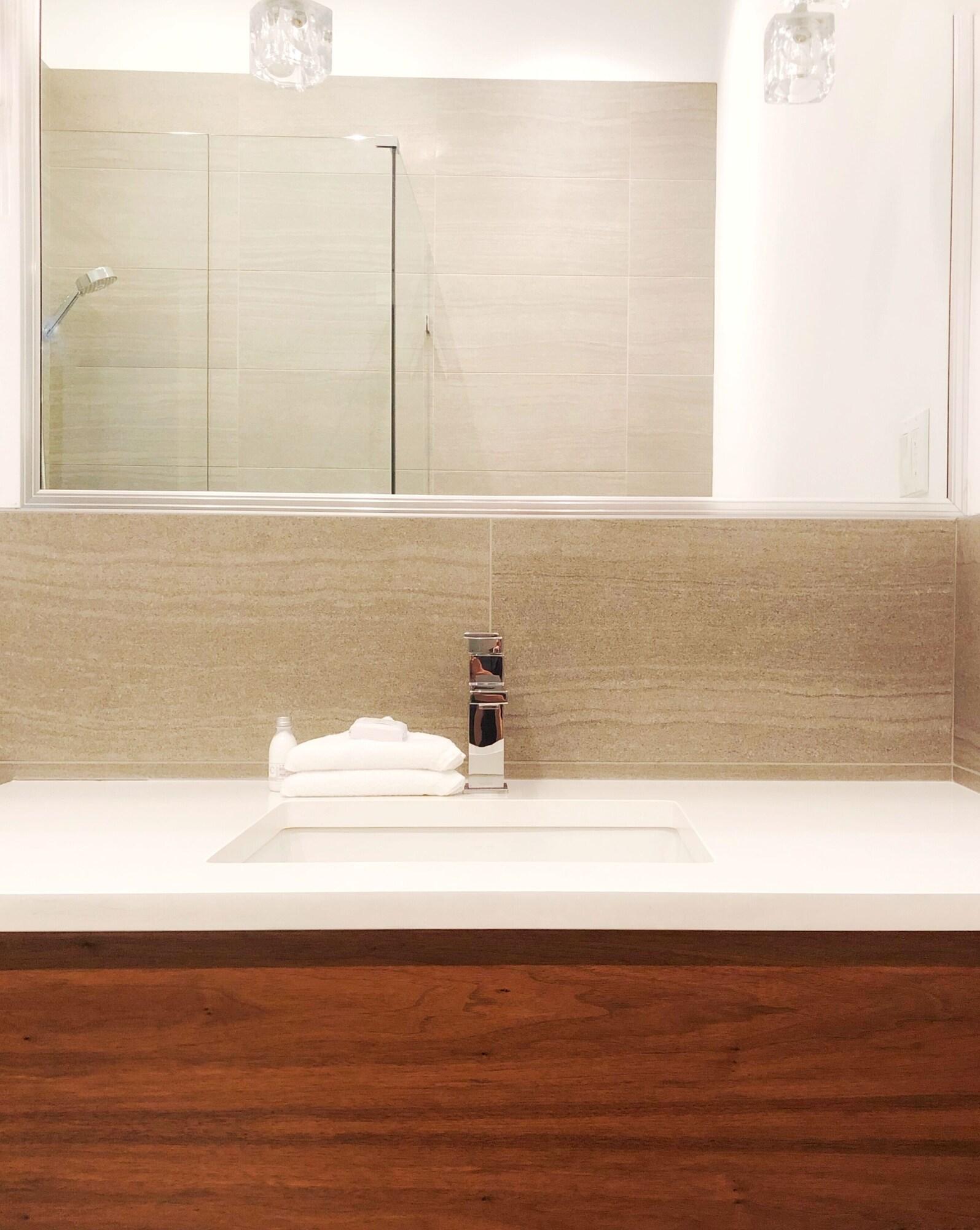 Double Queen Size Bed