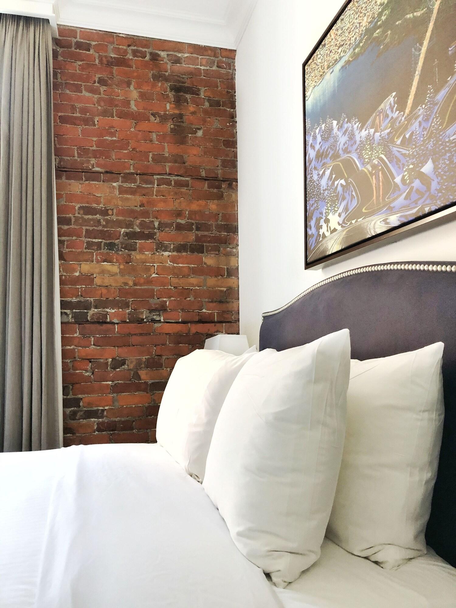 Double Queen Size Bed