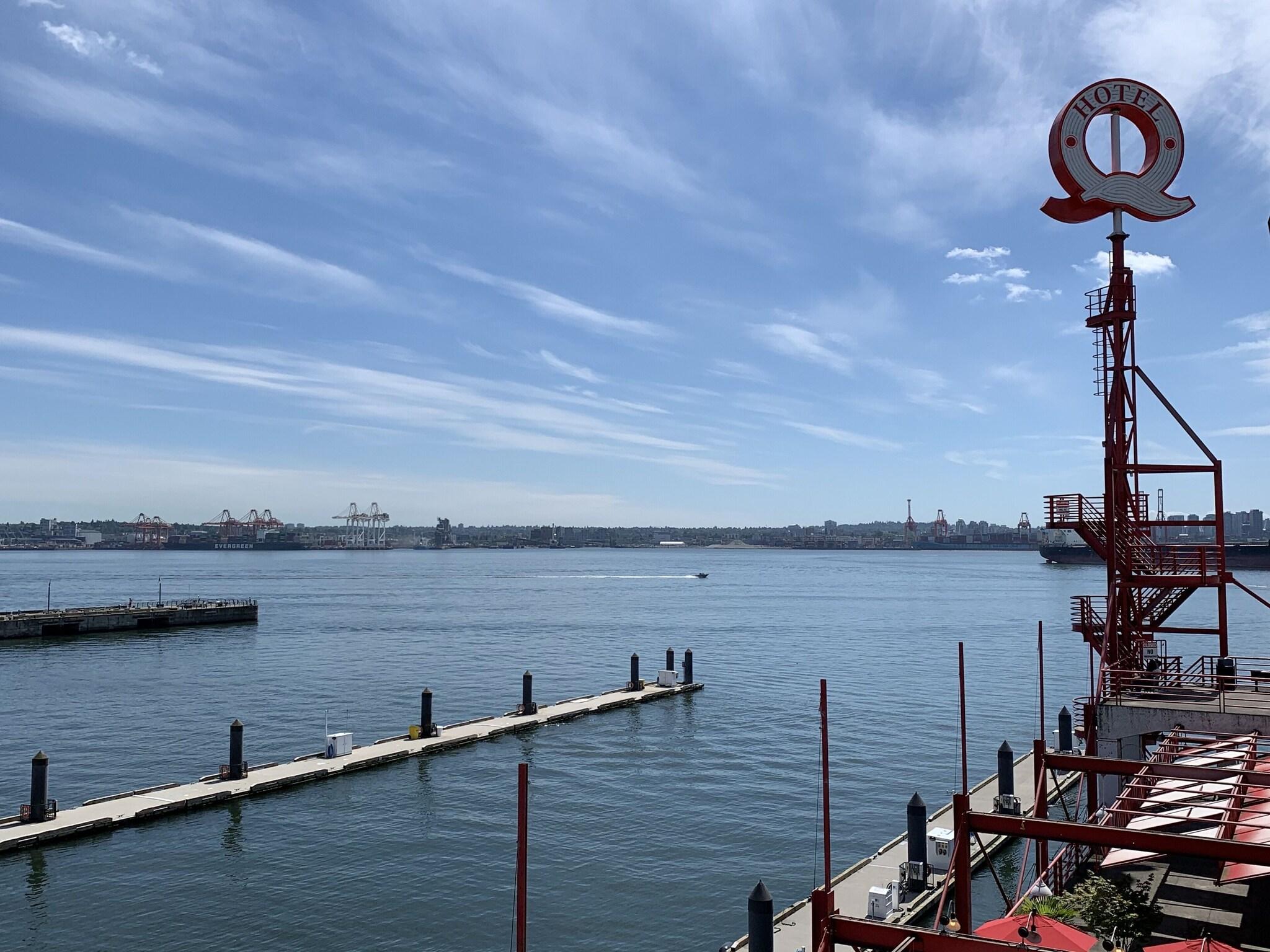 Double Executive Two Queen Beds