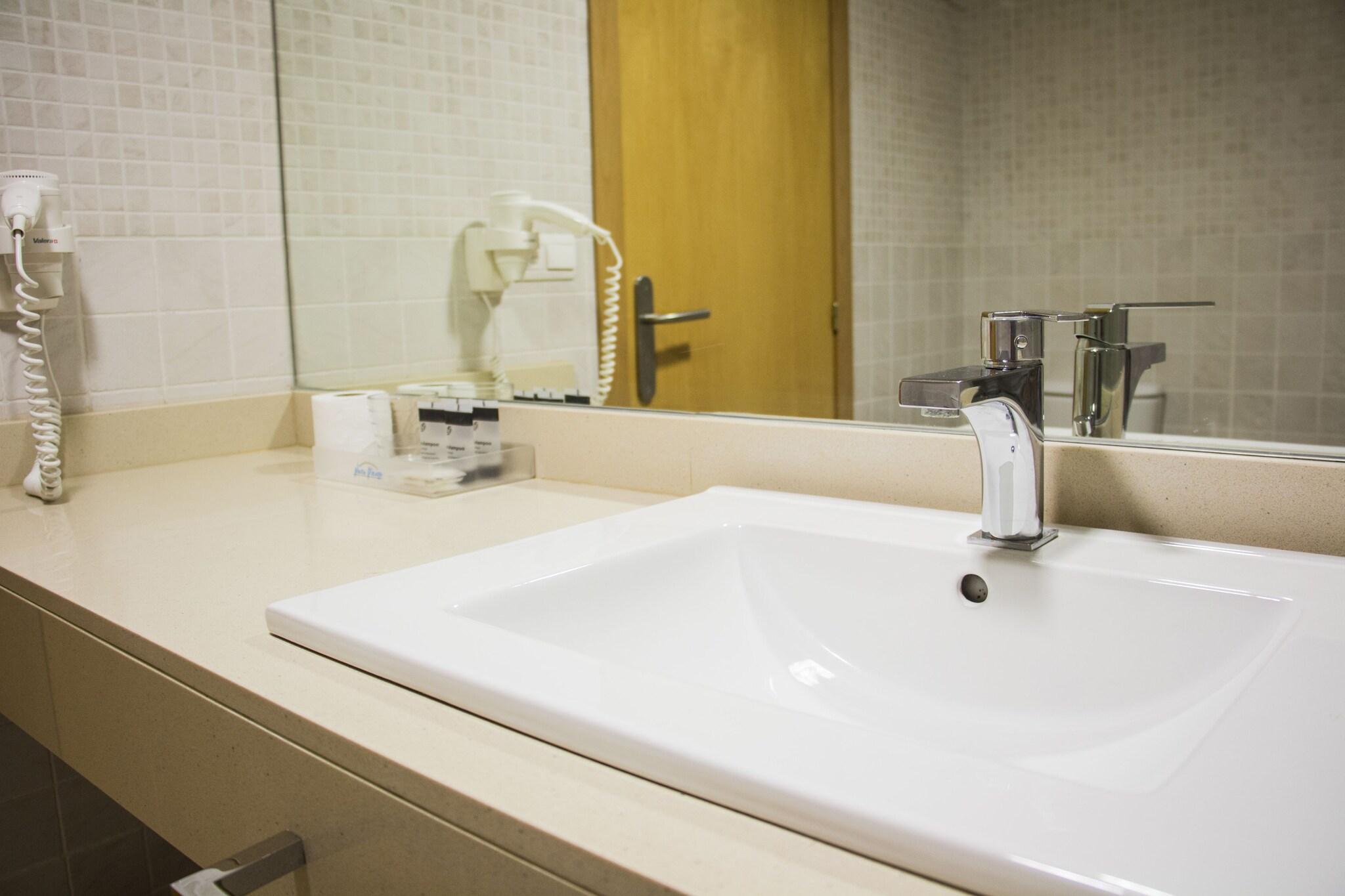 Apartment King Size Bed