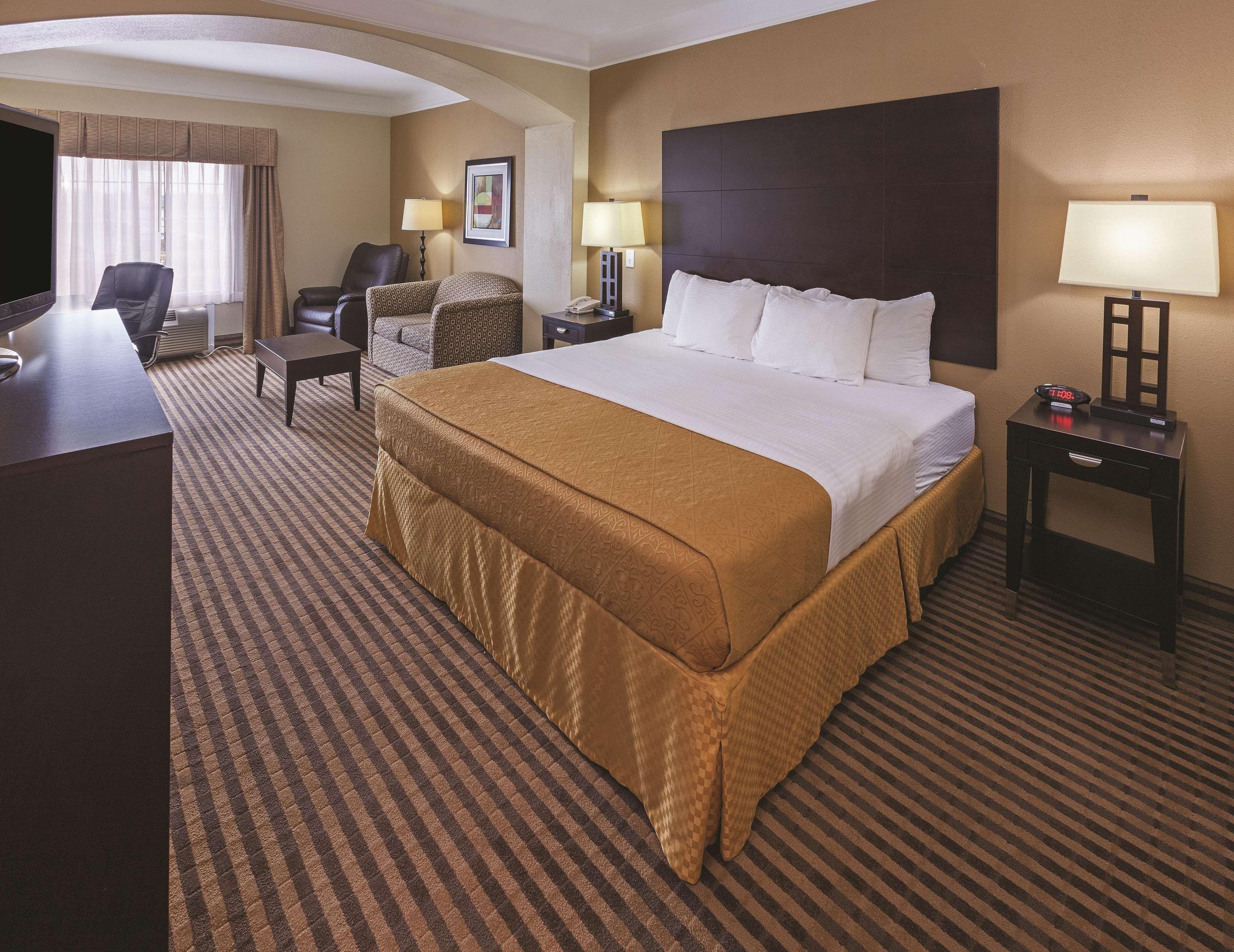 Double Executive King Bed