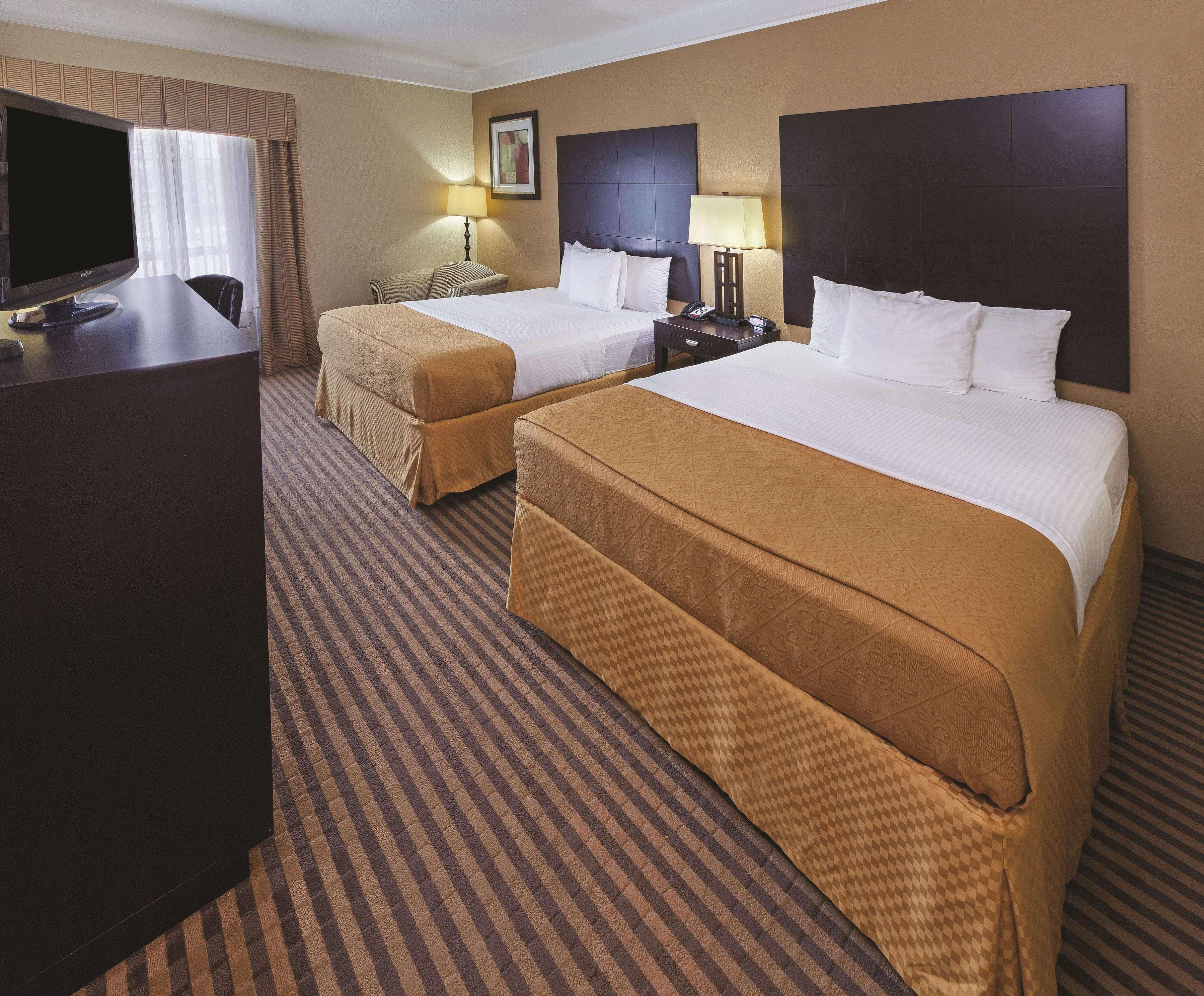 Room Two Queen Beds Non Smoking