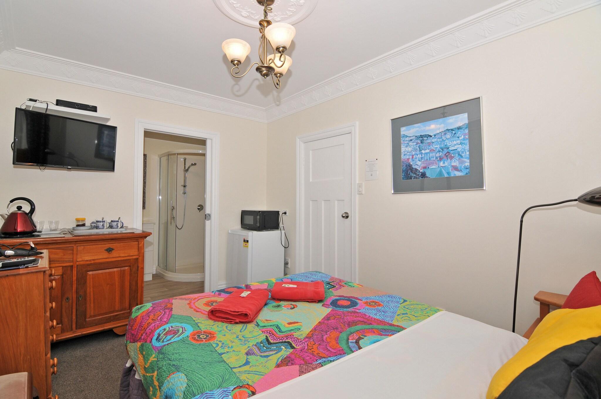 Double Queen Size Bed