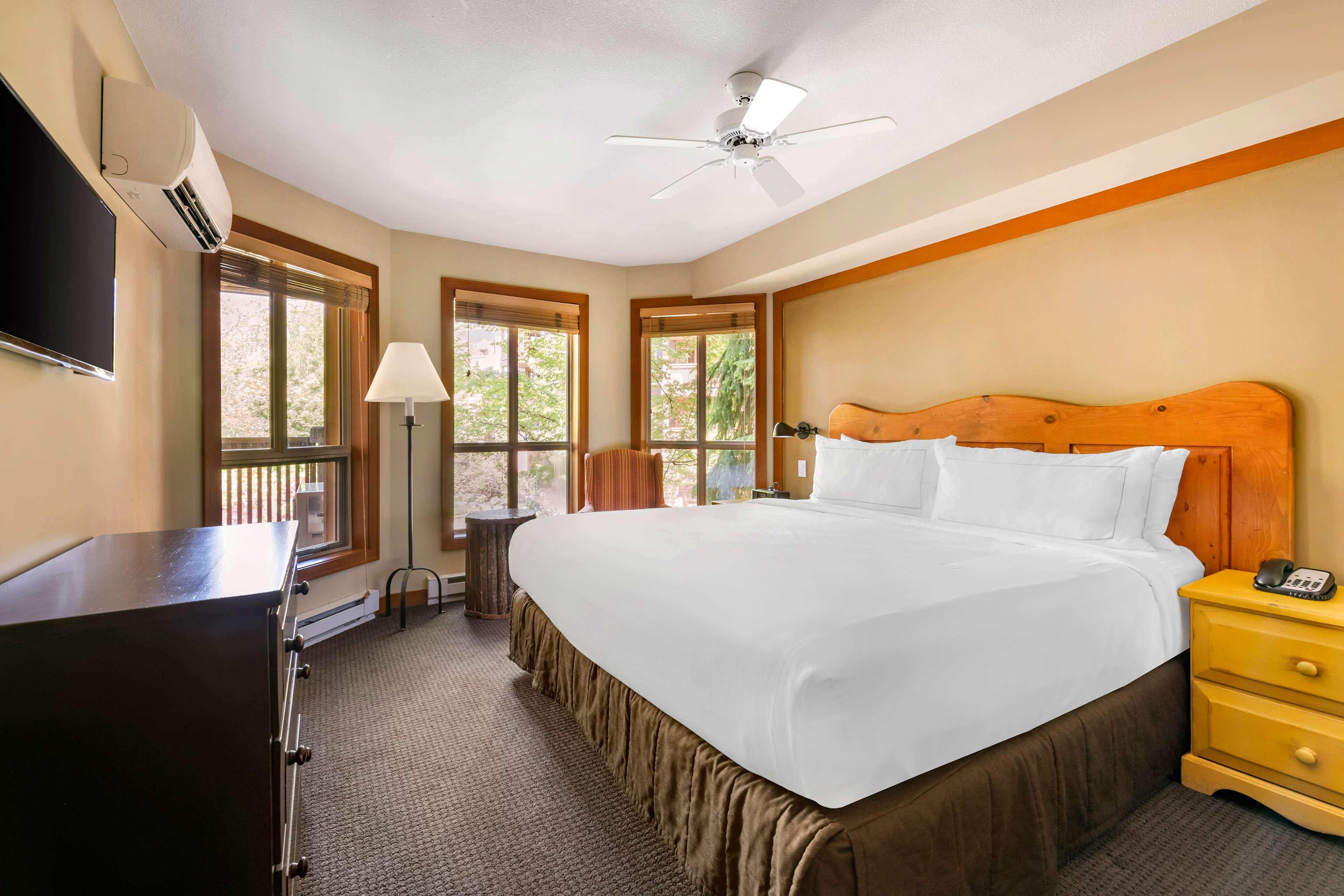 Suite Connecting Room