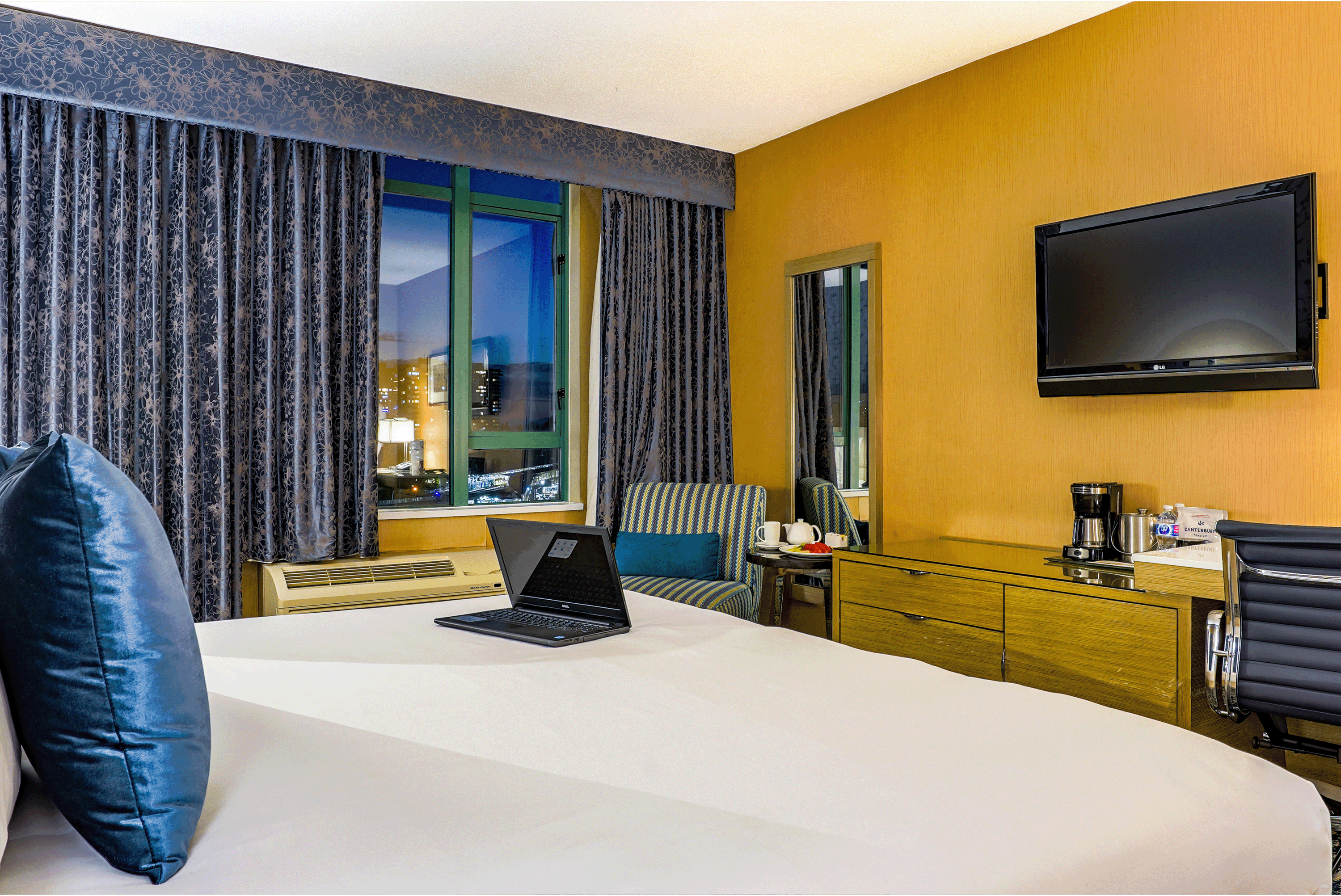 Room Deluxe King Bed