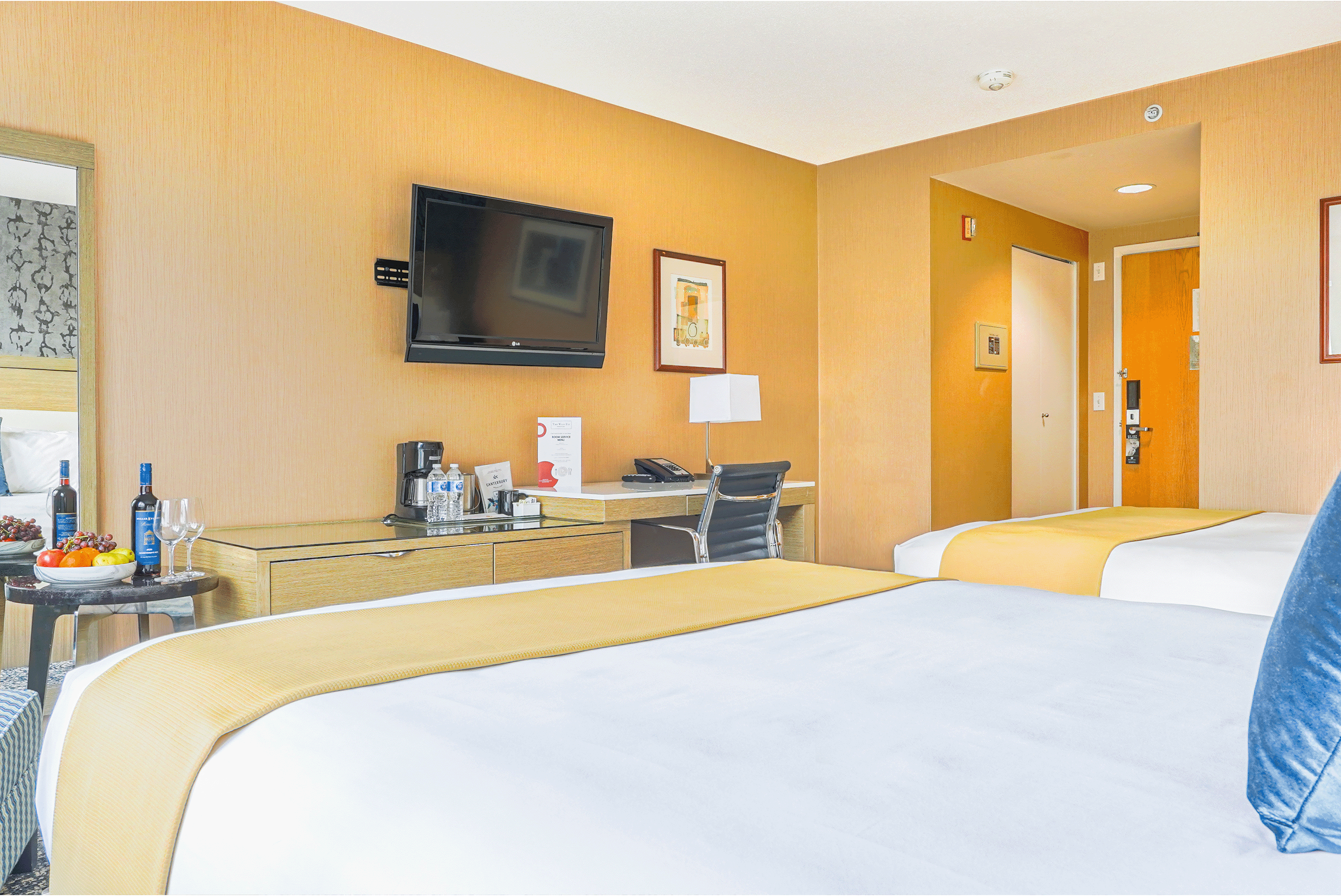 Room Deluxe Two Double Beds