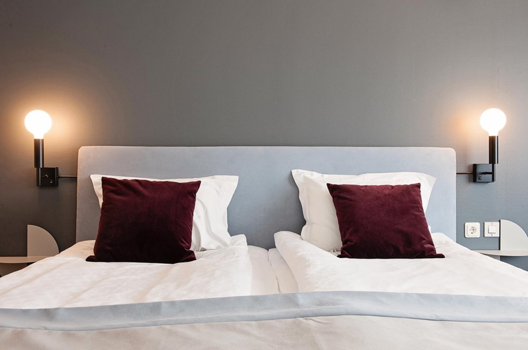 Double Single Superior