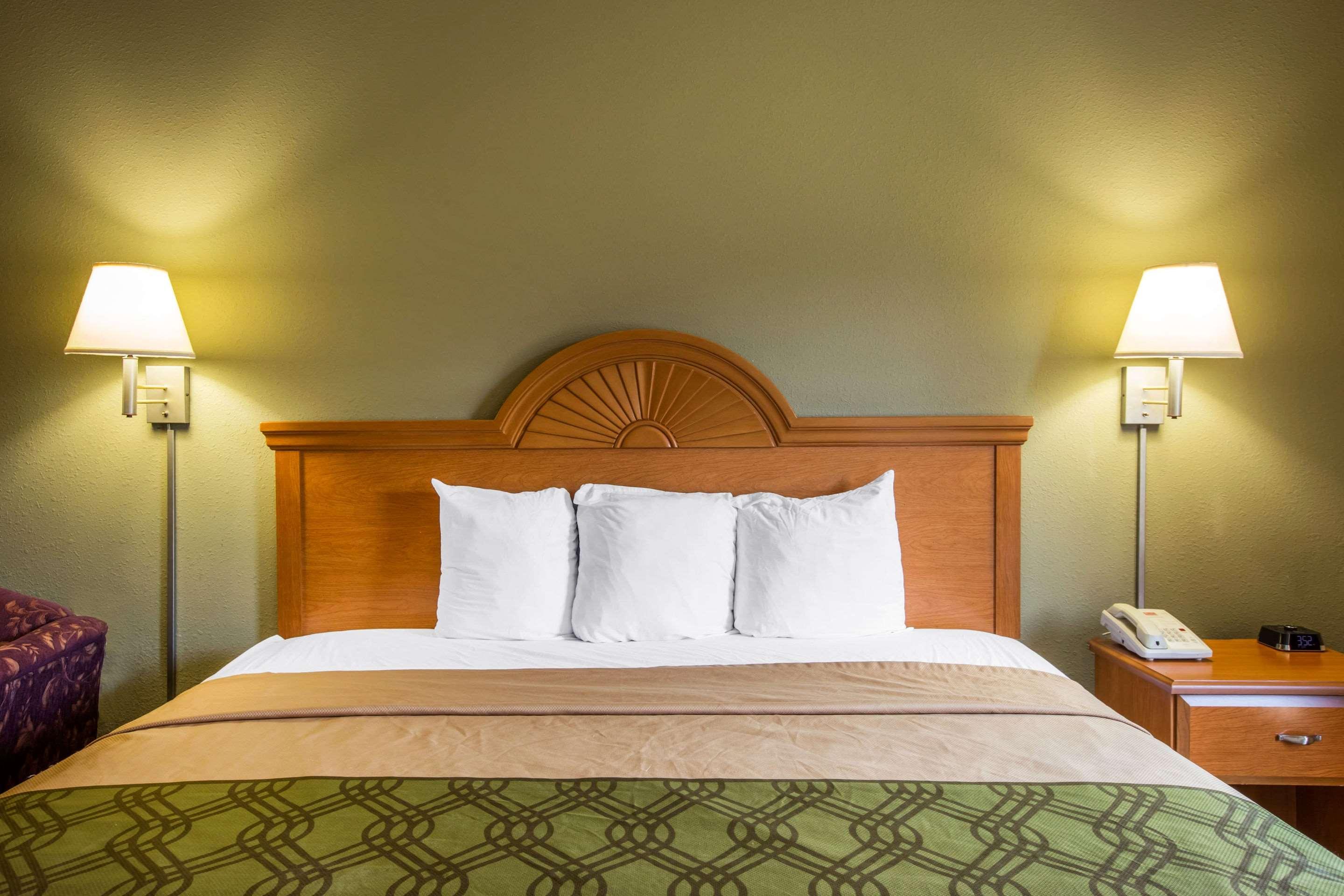 Double King Bed Non Smoking