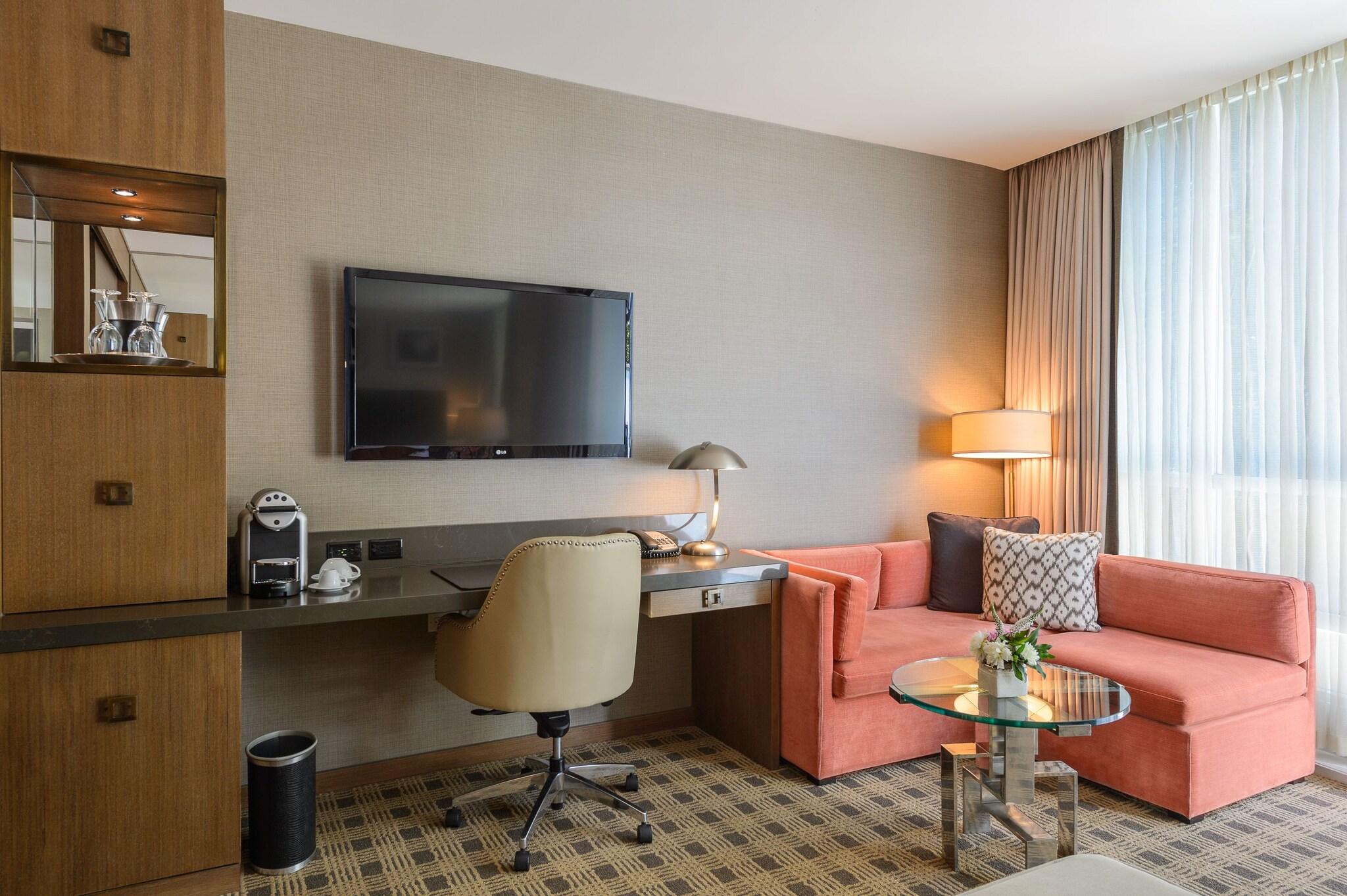 Double King Size Bed