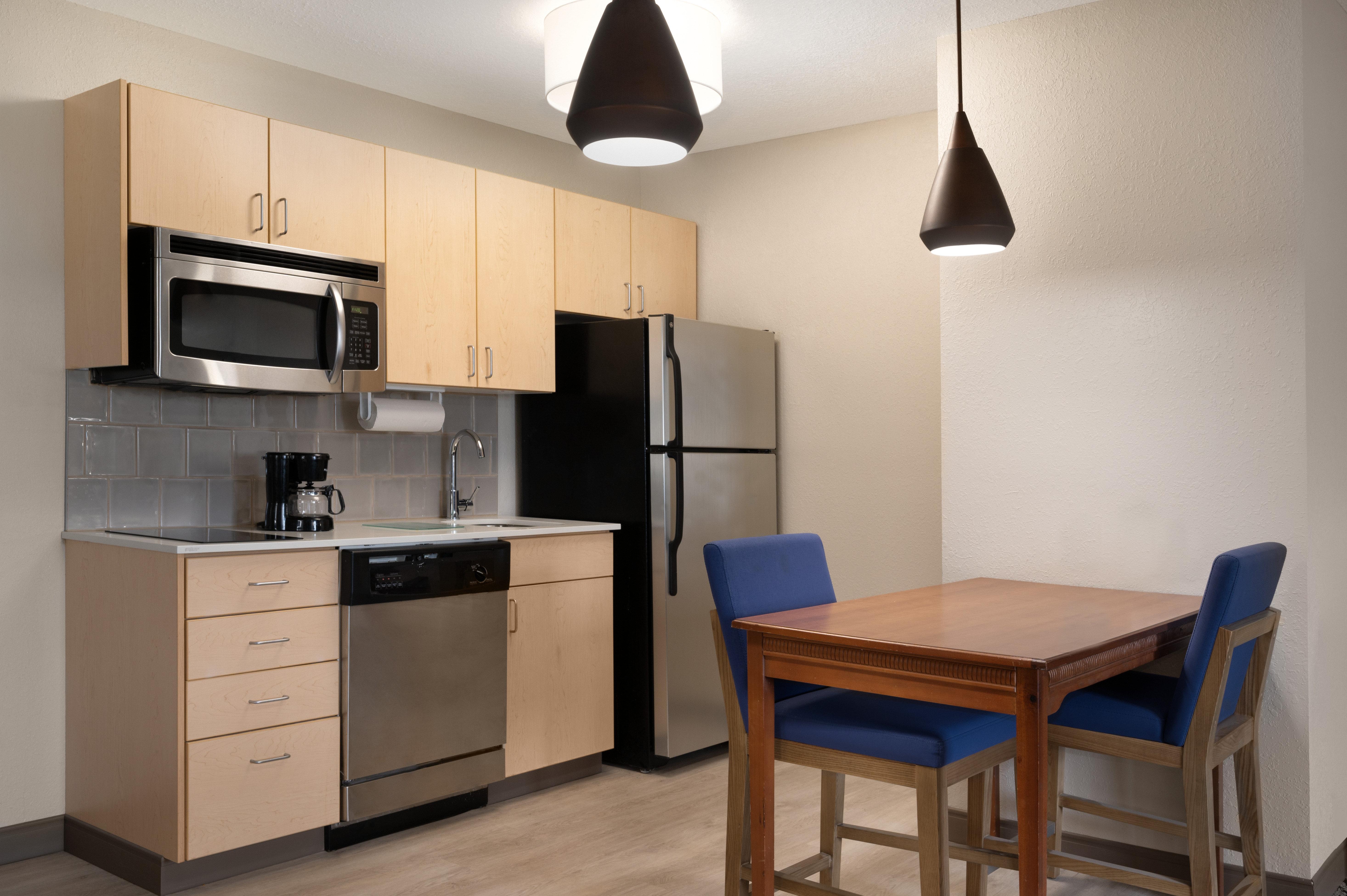 Suite Queen Size Bed