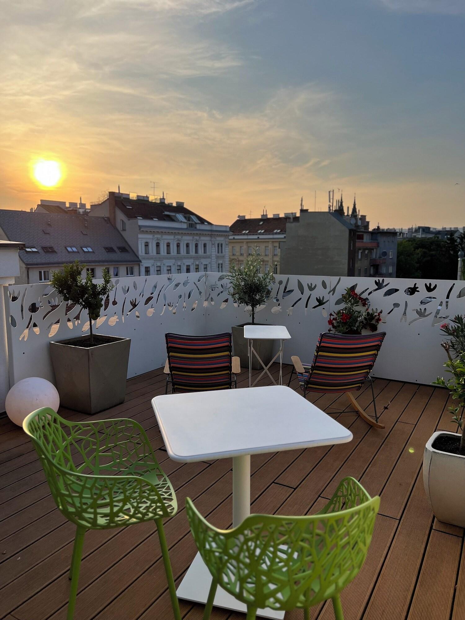 Twin Penthouse with Views