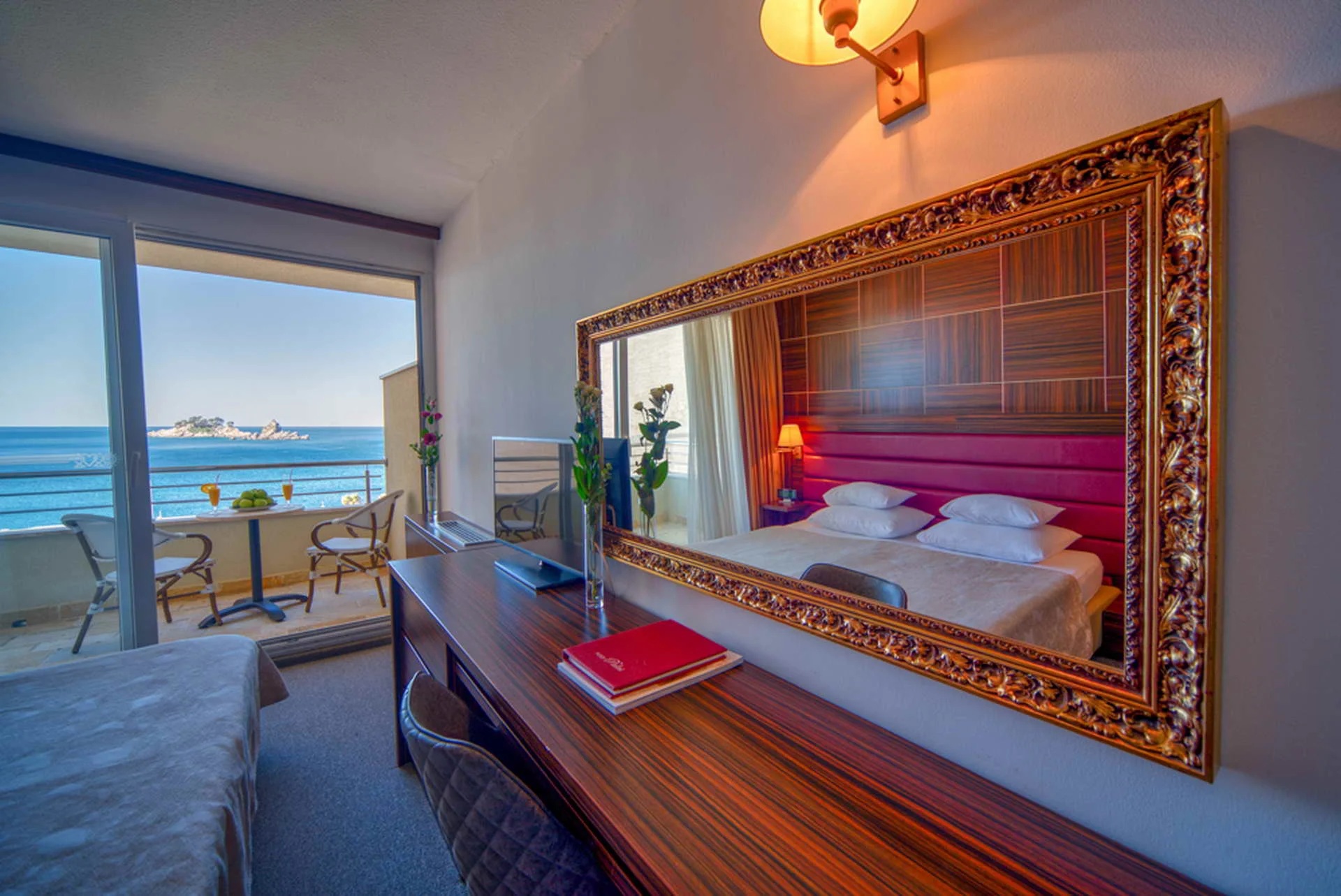 Double Single Sea View