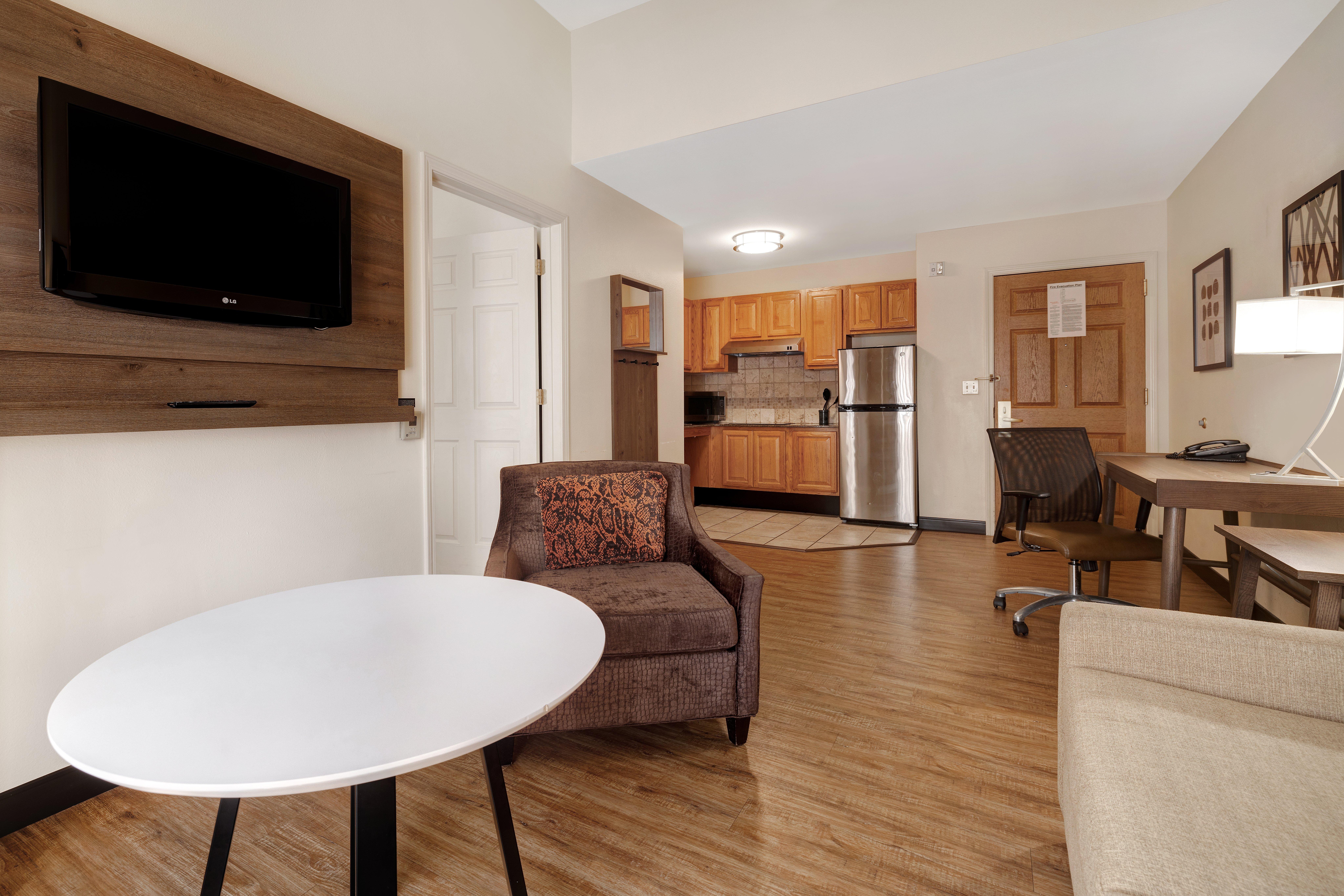 Suite Accessible-queen Size Bed