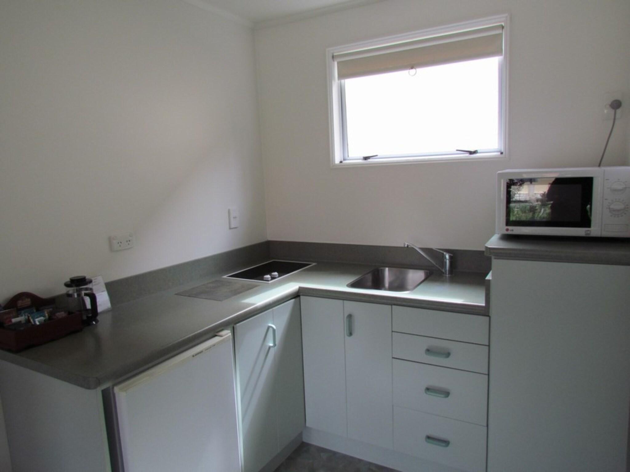 Studio King Size Bed