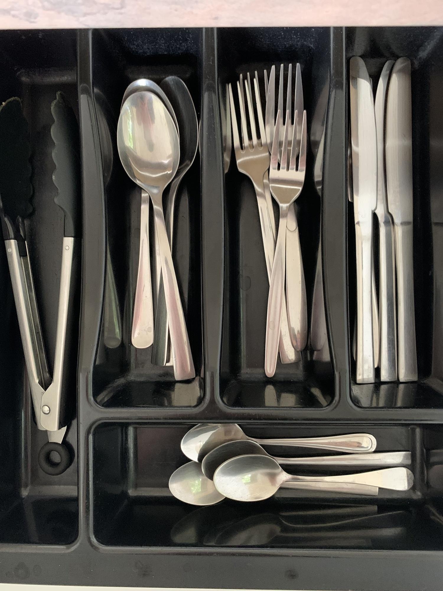 Studio Accessible King Size Bed