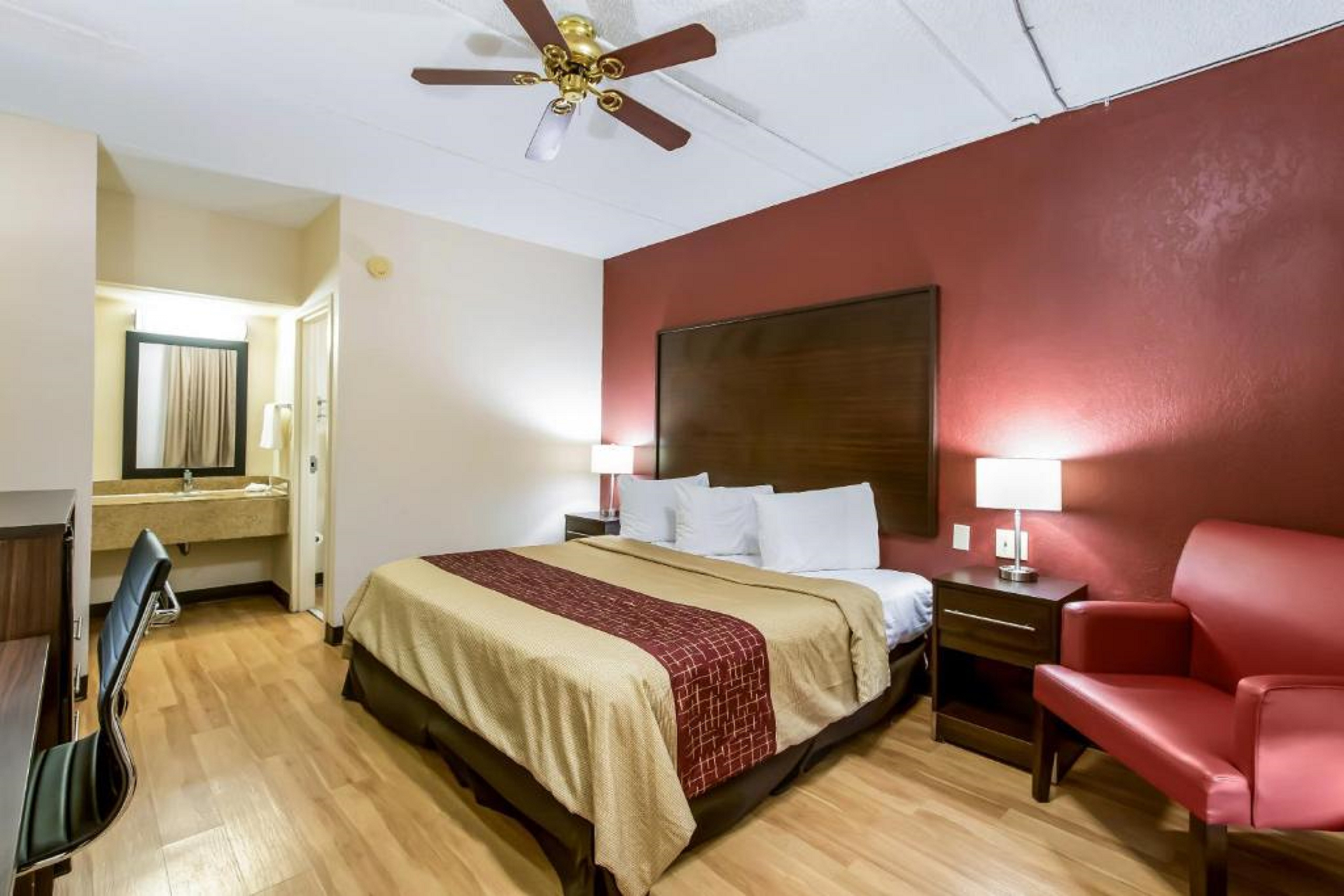 Double King Bed Non Smoking