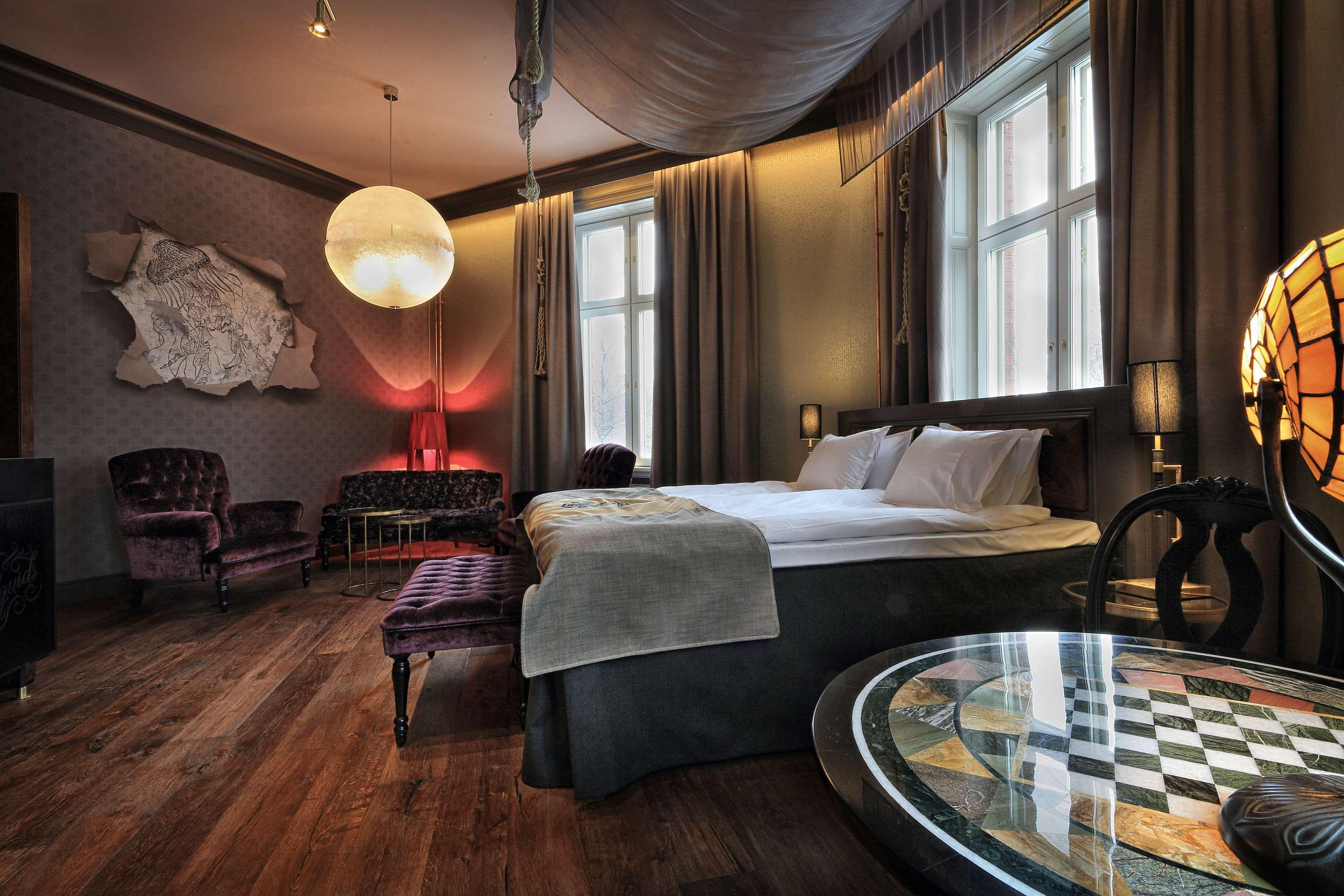 Junior Suite King Bed Non Smoking