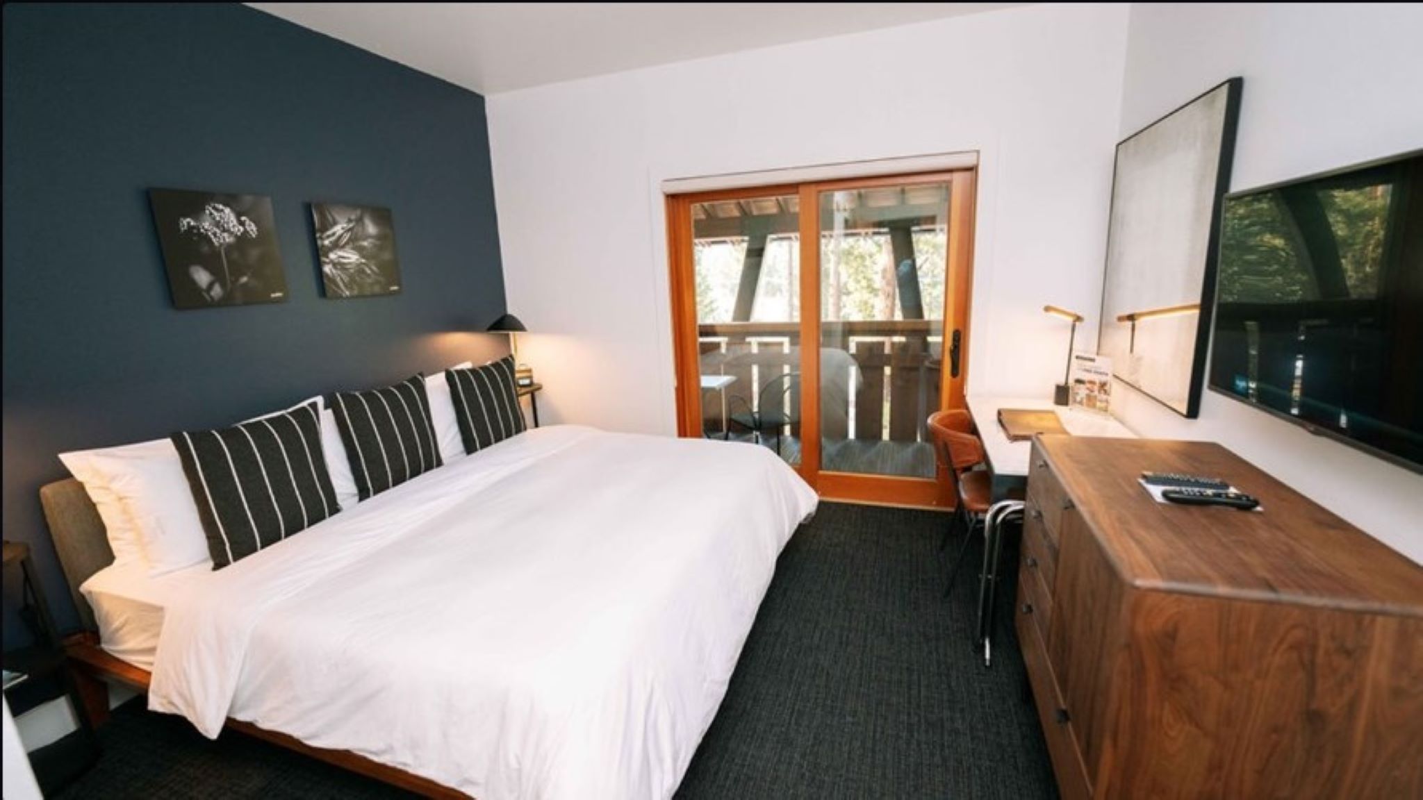 Double King Size Bed