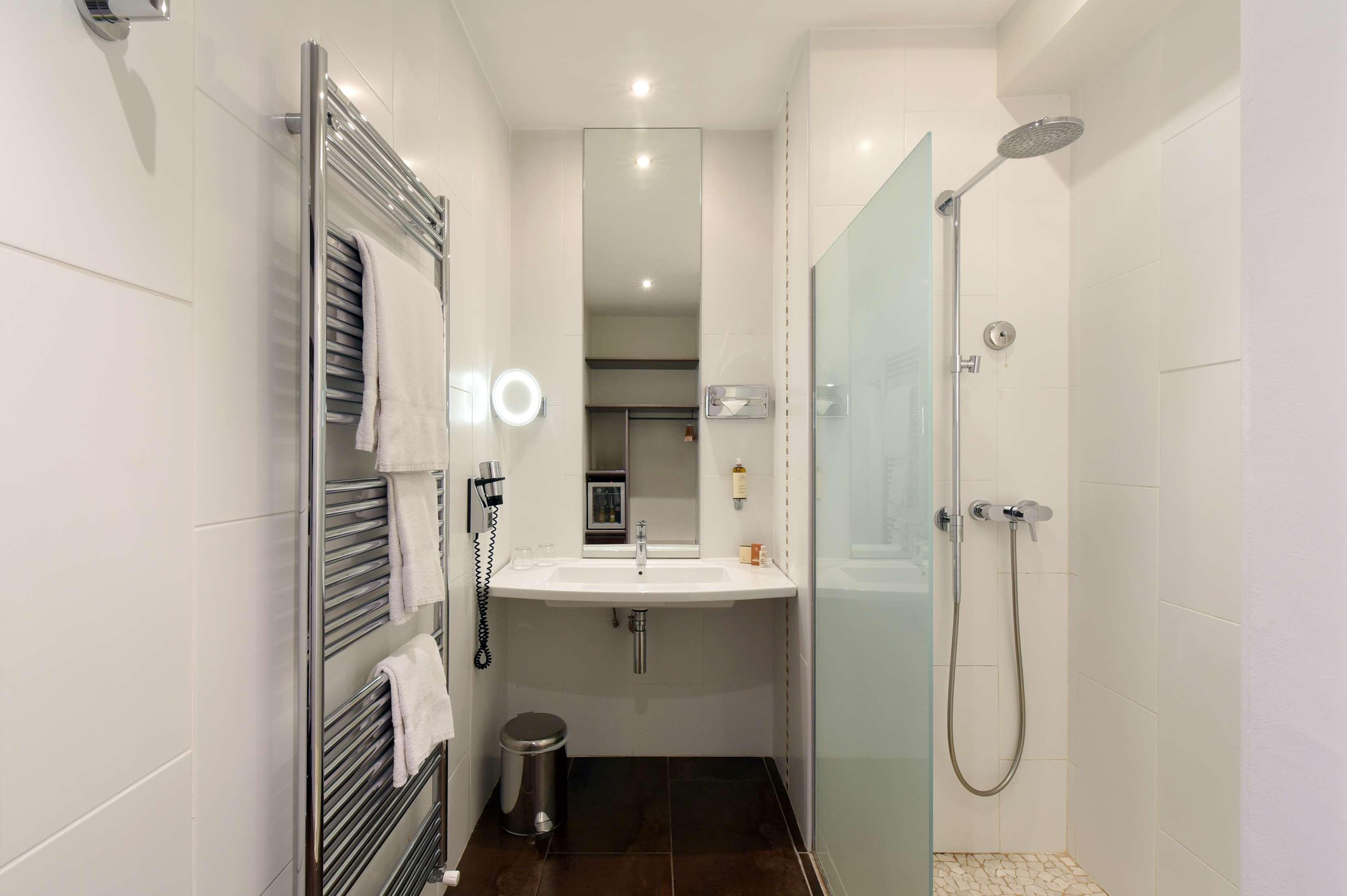 Double Queen Bed Non Smoking