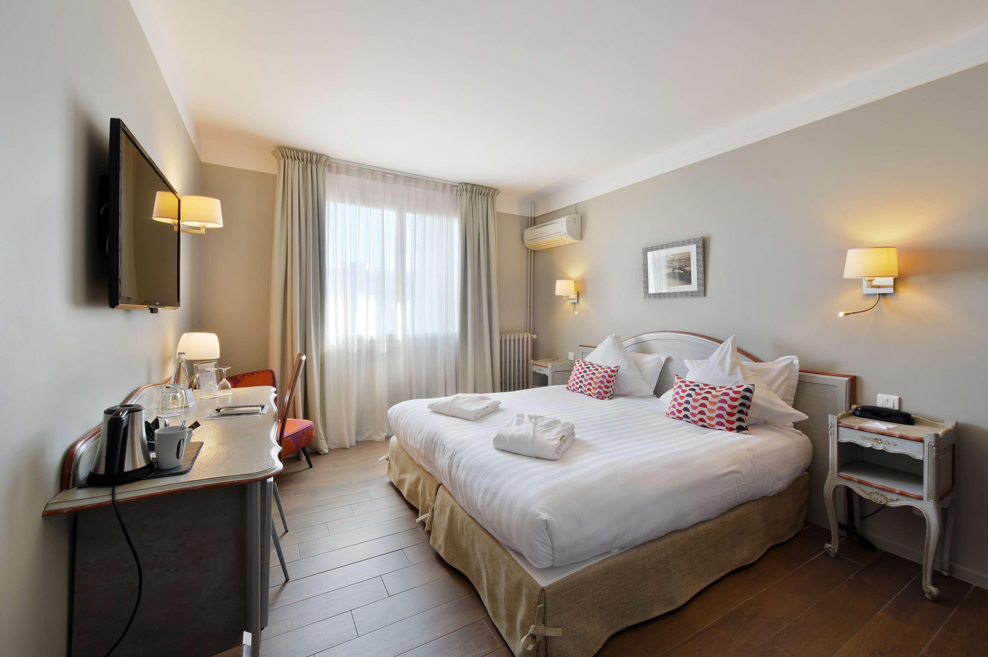 Double or Twin Superior