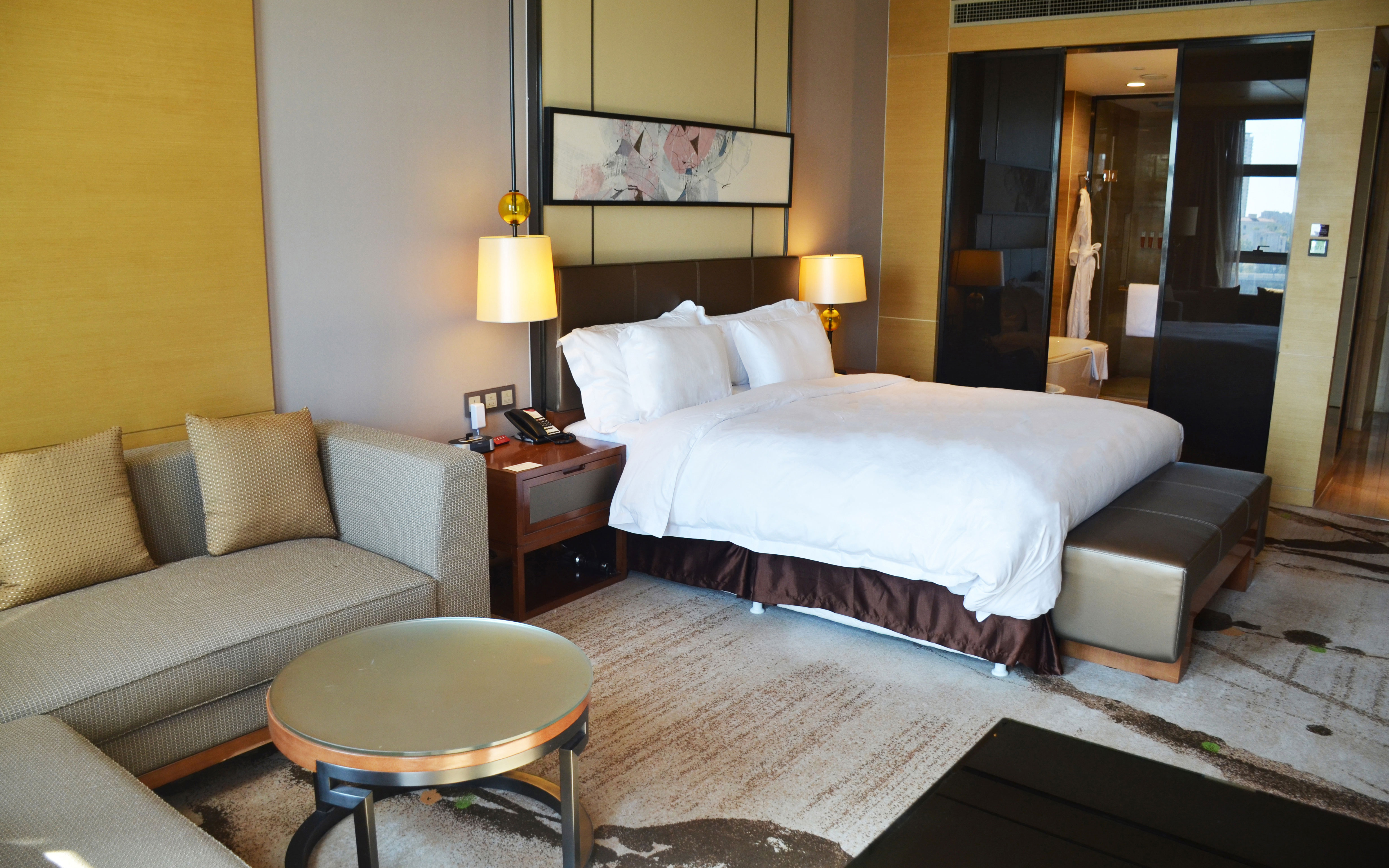 Apartment King Size Bed