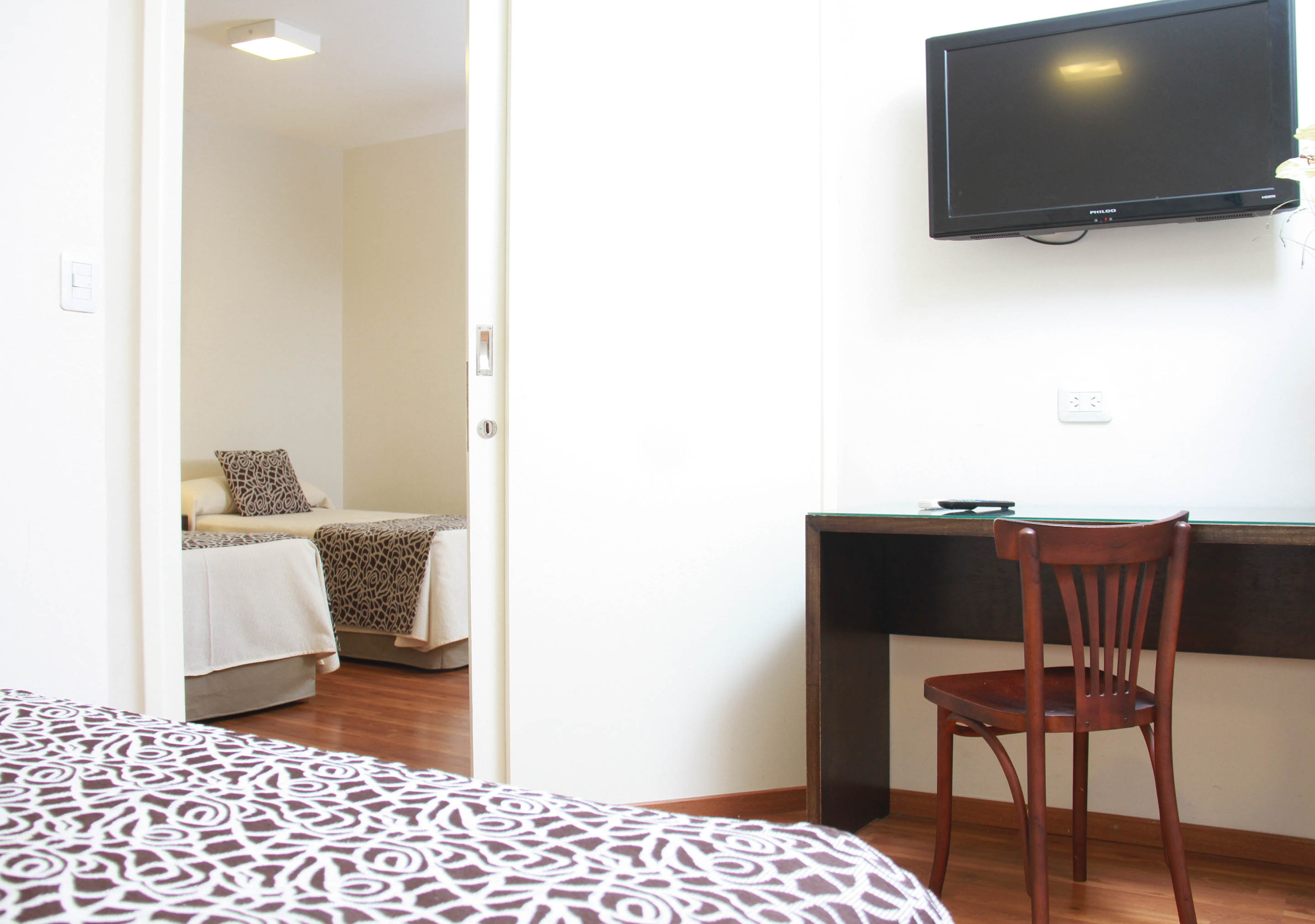 Apartment Capacity 4