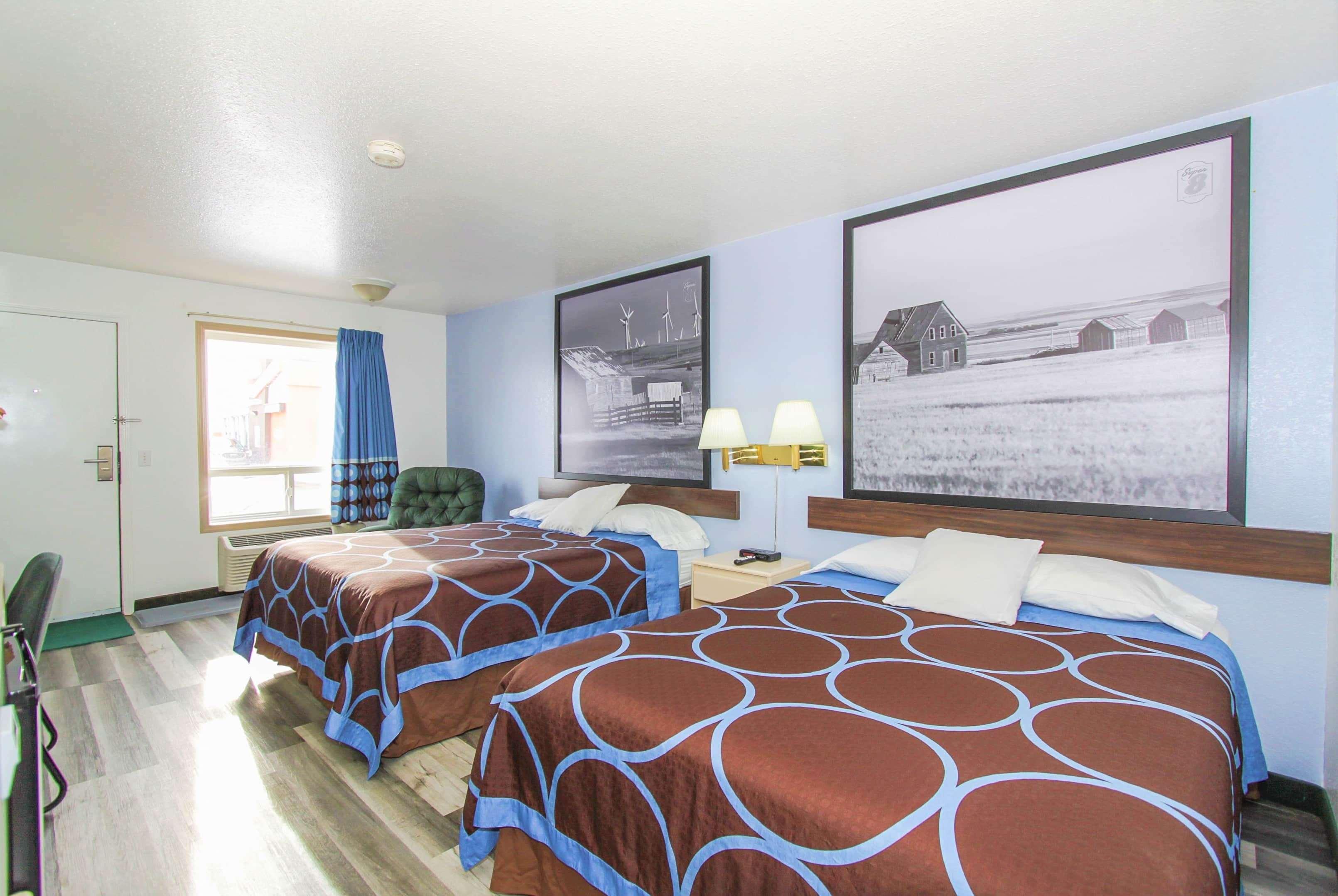 Room Two Double Beds