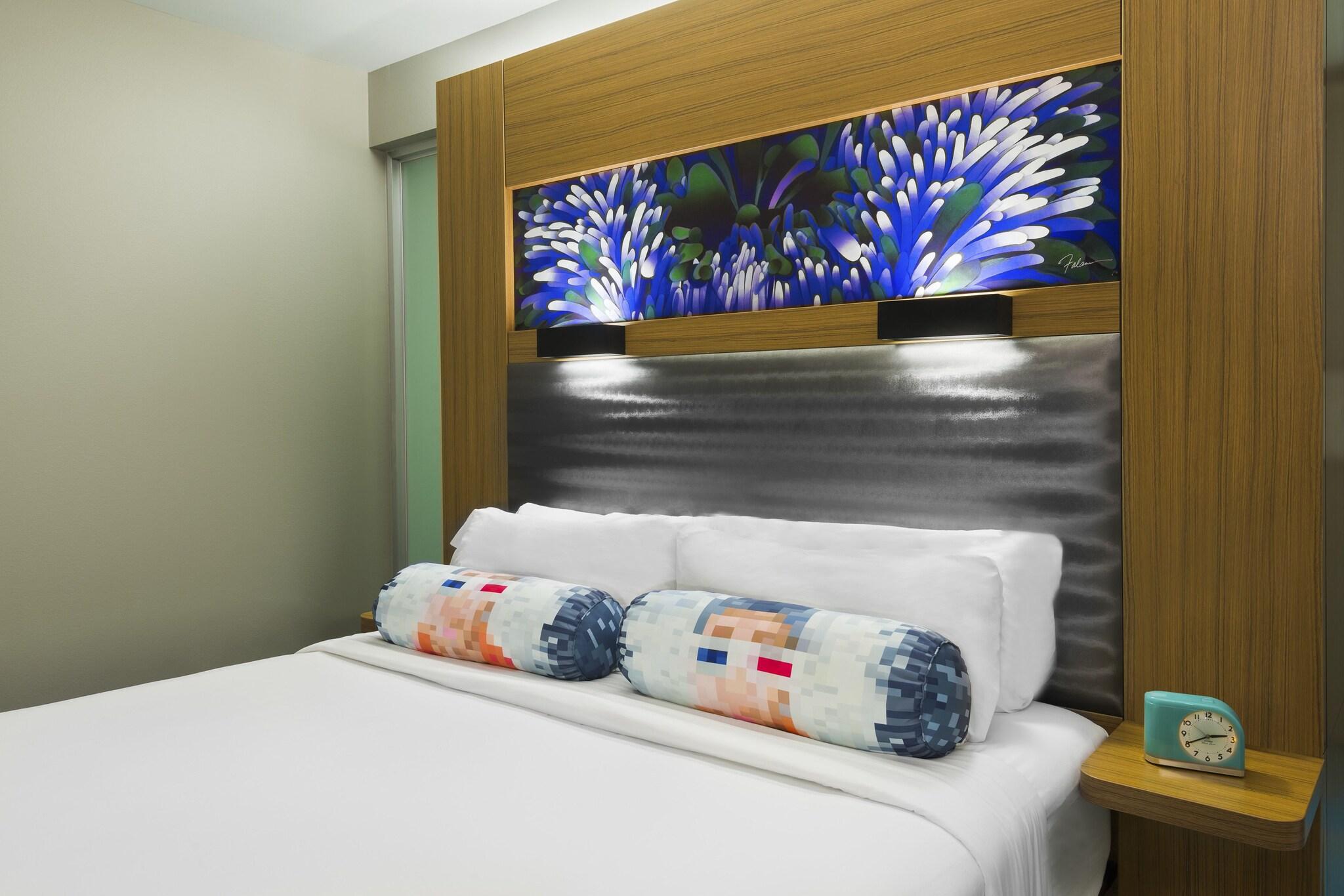 Double City View King Bed