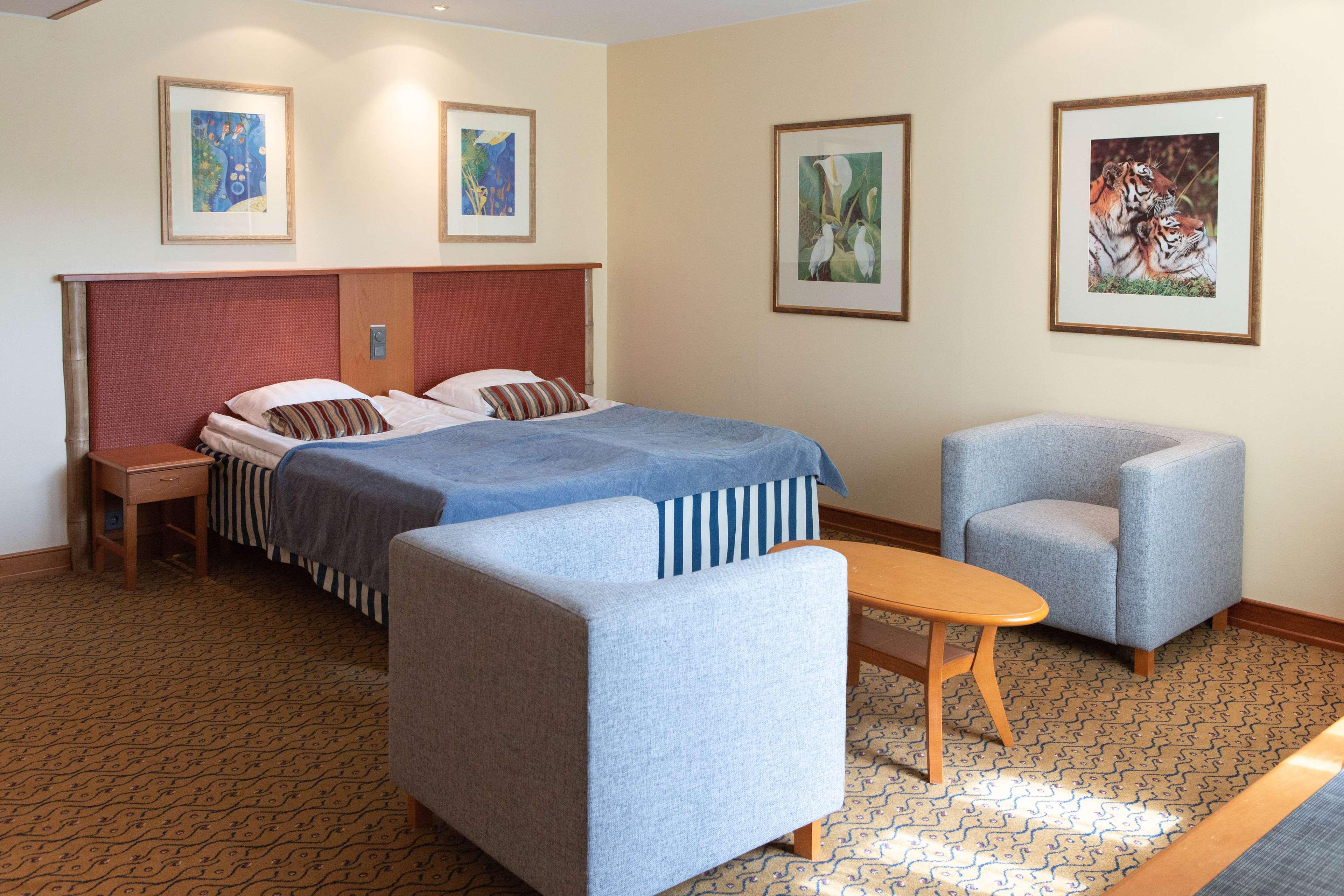 Family Room Standard