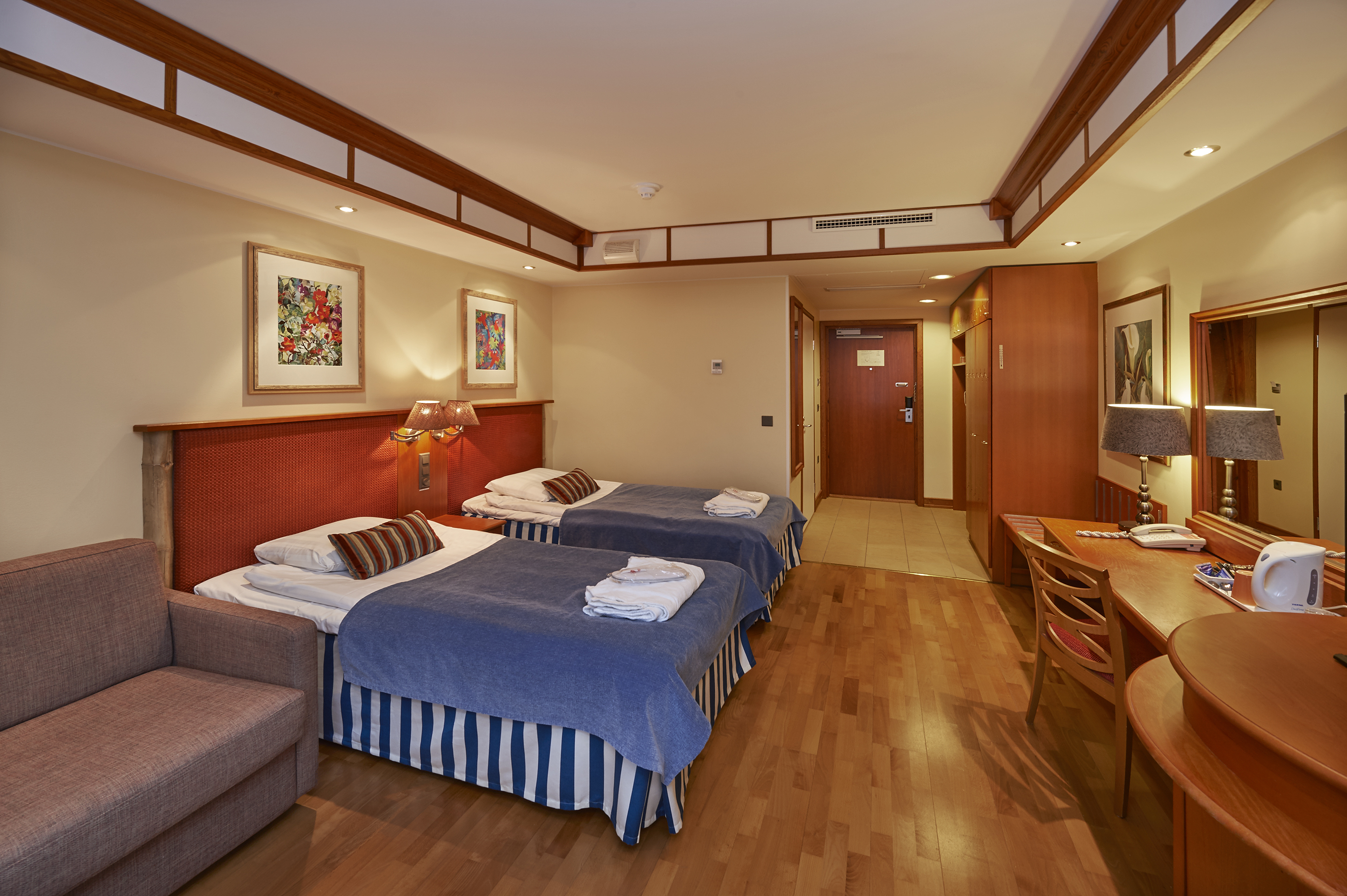 Family Room Superior